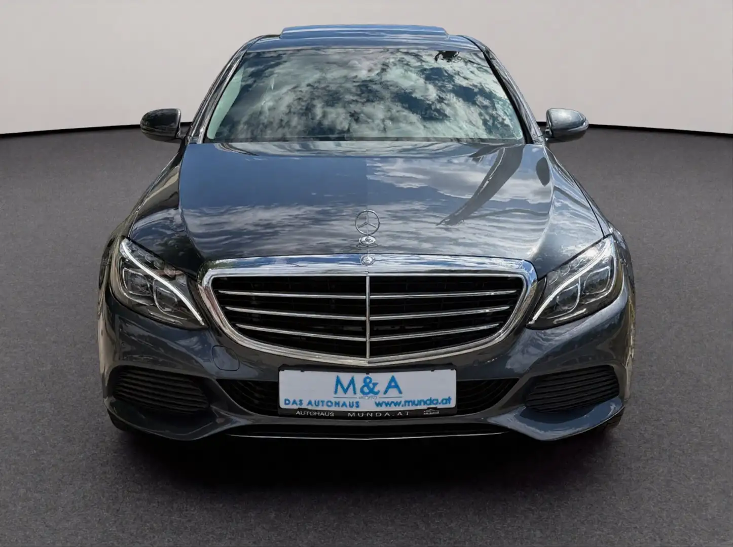 Mercedes-Benz C 200 d C-Klasse Exclusive /Autom./Garanite Grau - 2