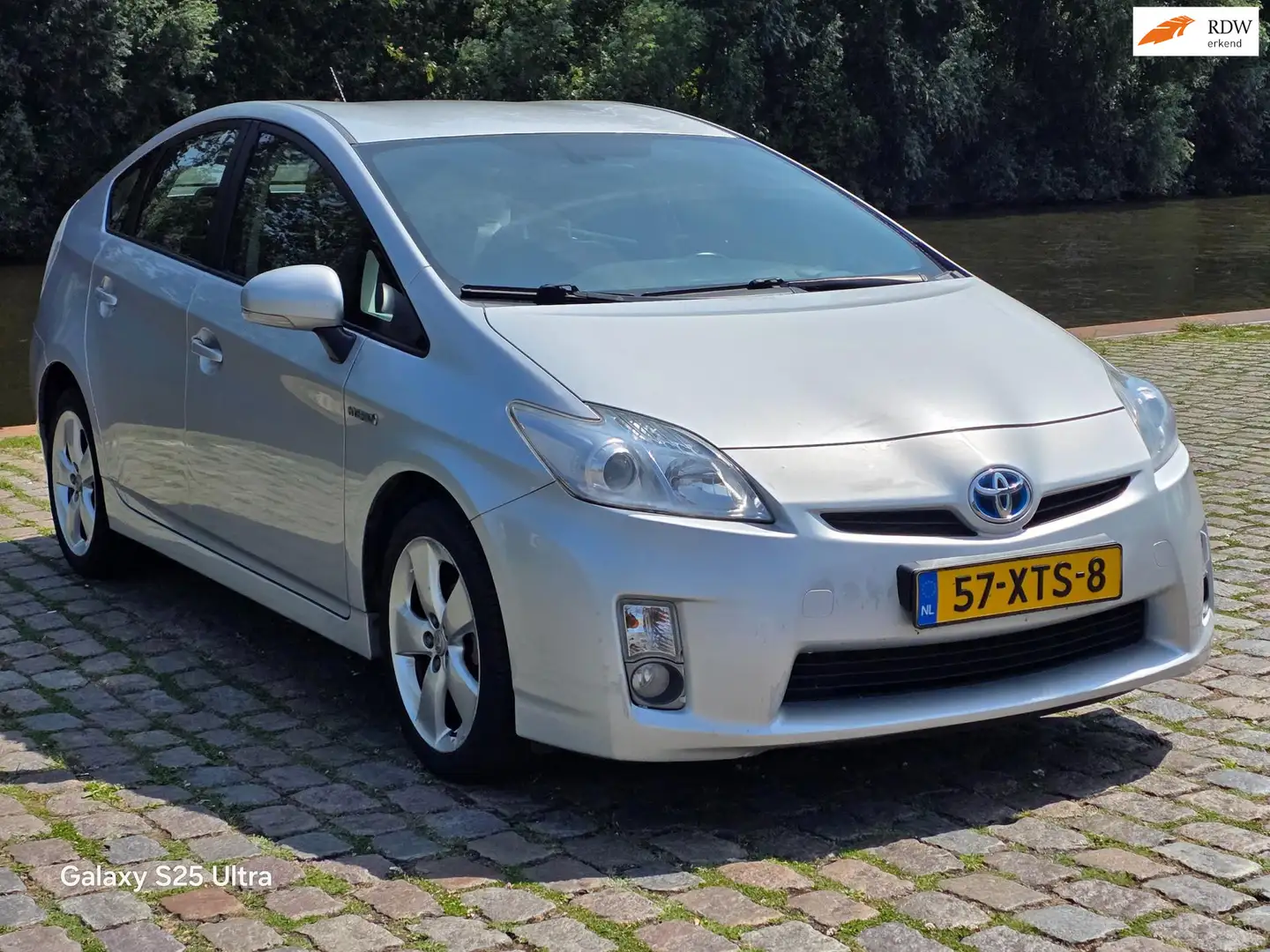 Toyota Prius 1.8 Aspiration 3e eigenaar dealer onderhouden airc Gris - 1