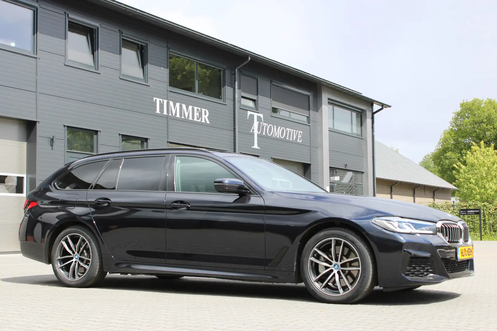 BMW 530 5-serie Touring 530e x-Drive High Executive M-Spor Negro - 2