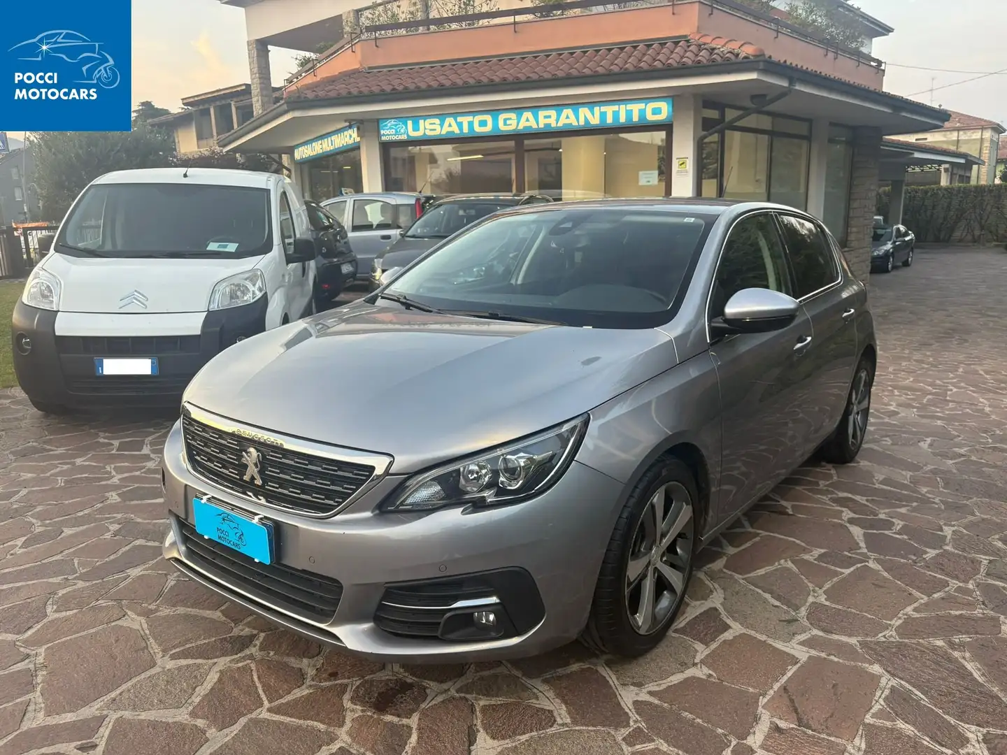 Peugeot 308 308 II 5p 1.6 bluehdi Allure s UNICO PROPRIETARIO Grijs - 1