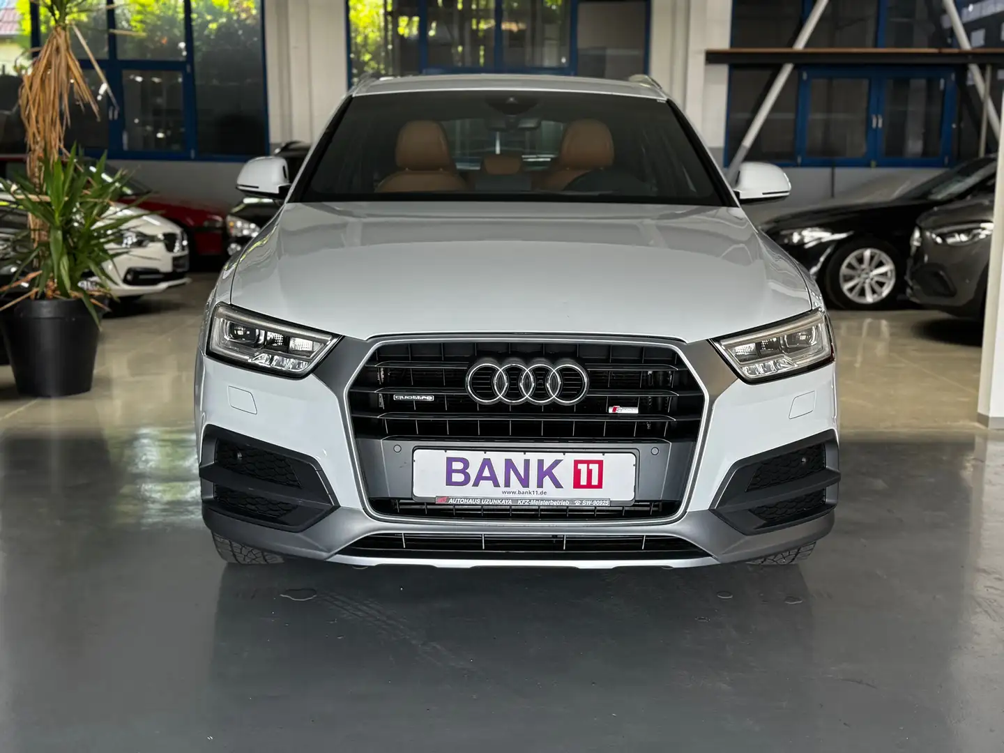 Audi Q3 design quattro Blanc - 2