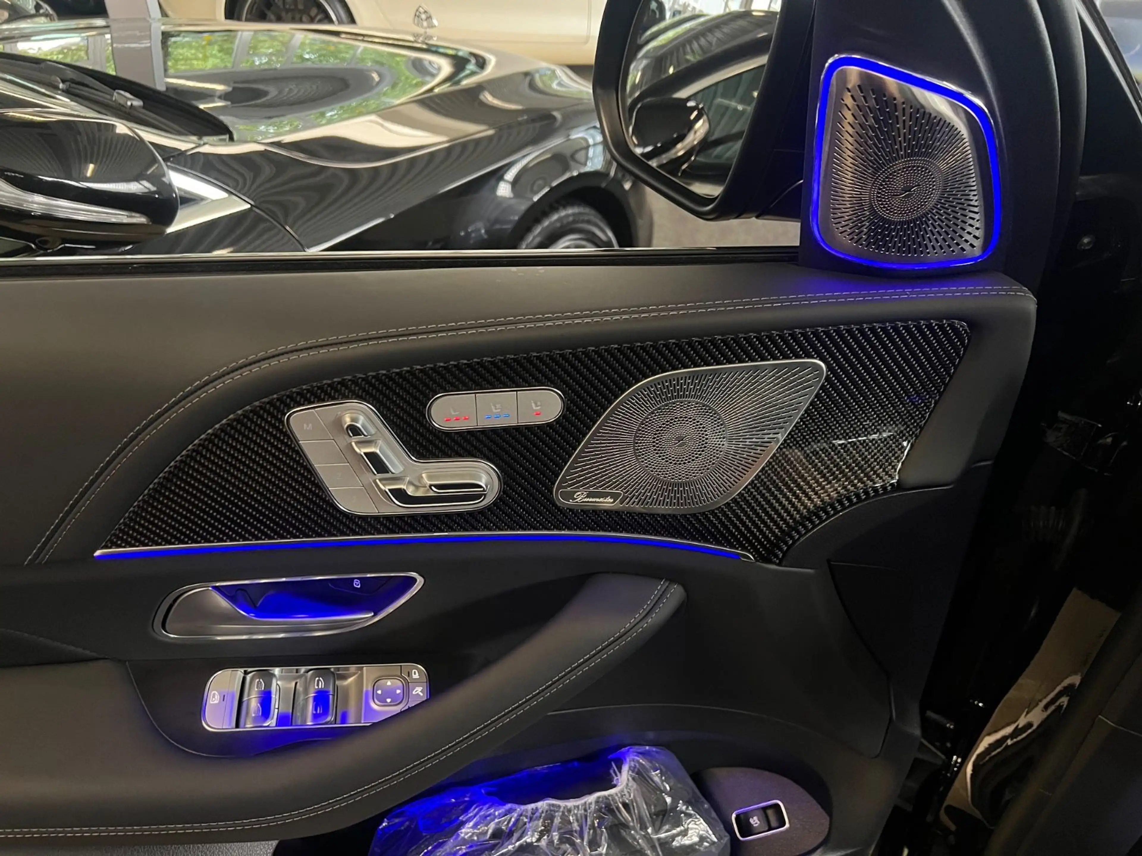 Mercedes-Benz GLS 63 AMG AMG 4 Matic*CARBON*3D BURMESTER*NEUWERTIG — photo 13