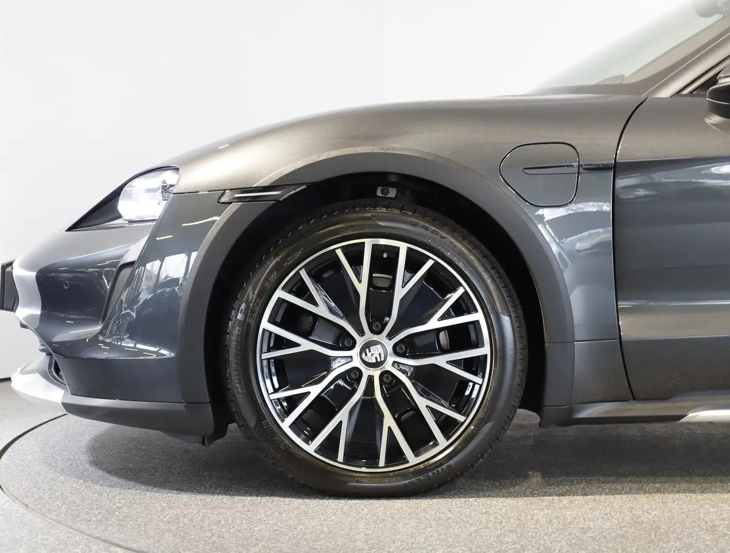 Porsche Taycan 4 Cross Turismo Grau - 2