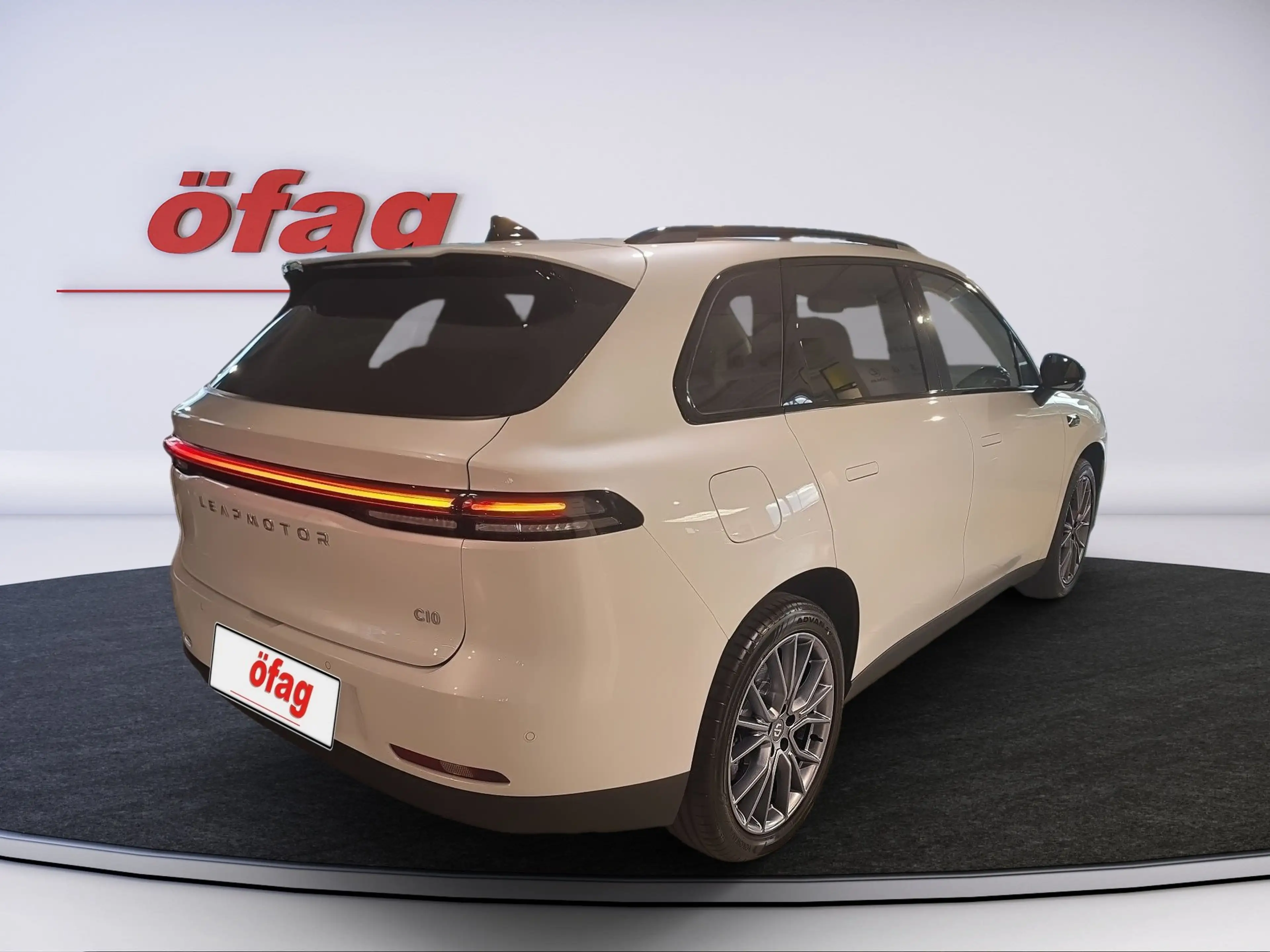 Leapmotor C10 Hybrid-EV Design inkl Winterkompletträder — photo 6
