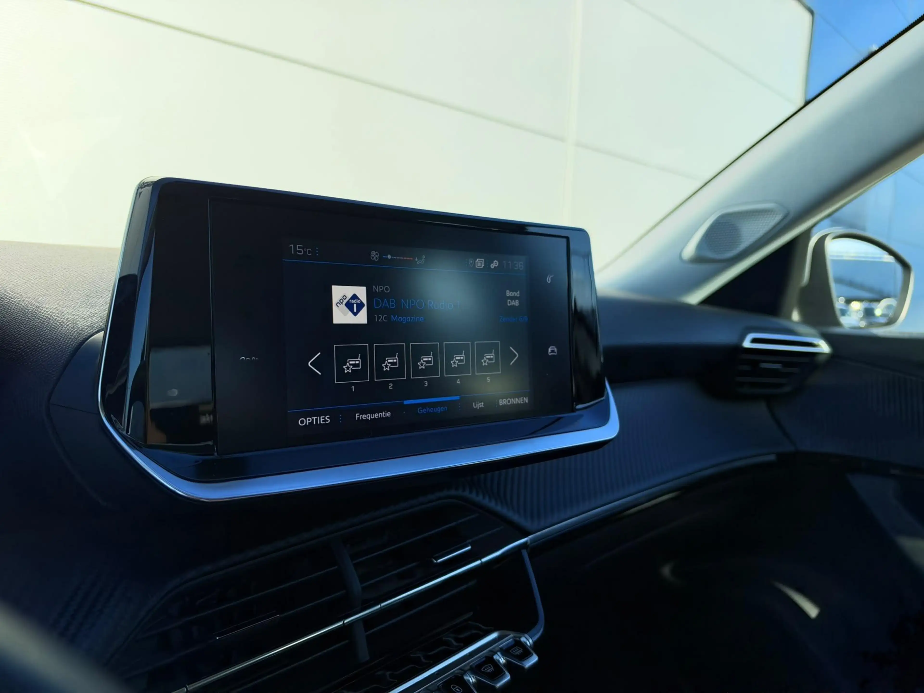 Peugeot 2008 1.2 PureTech Active | Trekhaak | Cruise Control | — photo 15