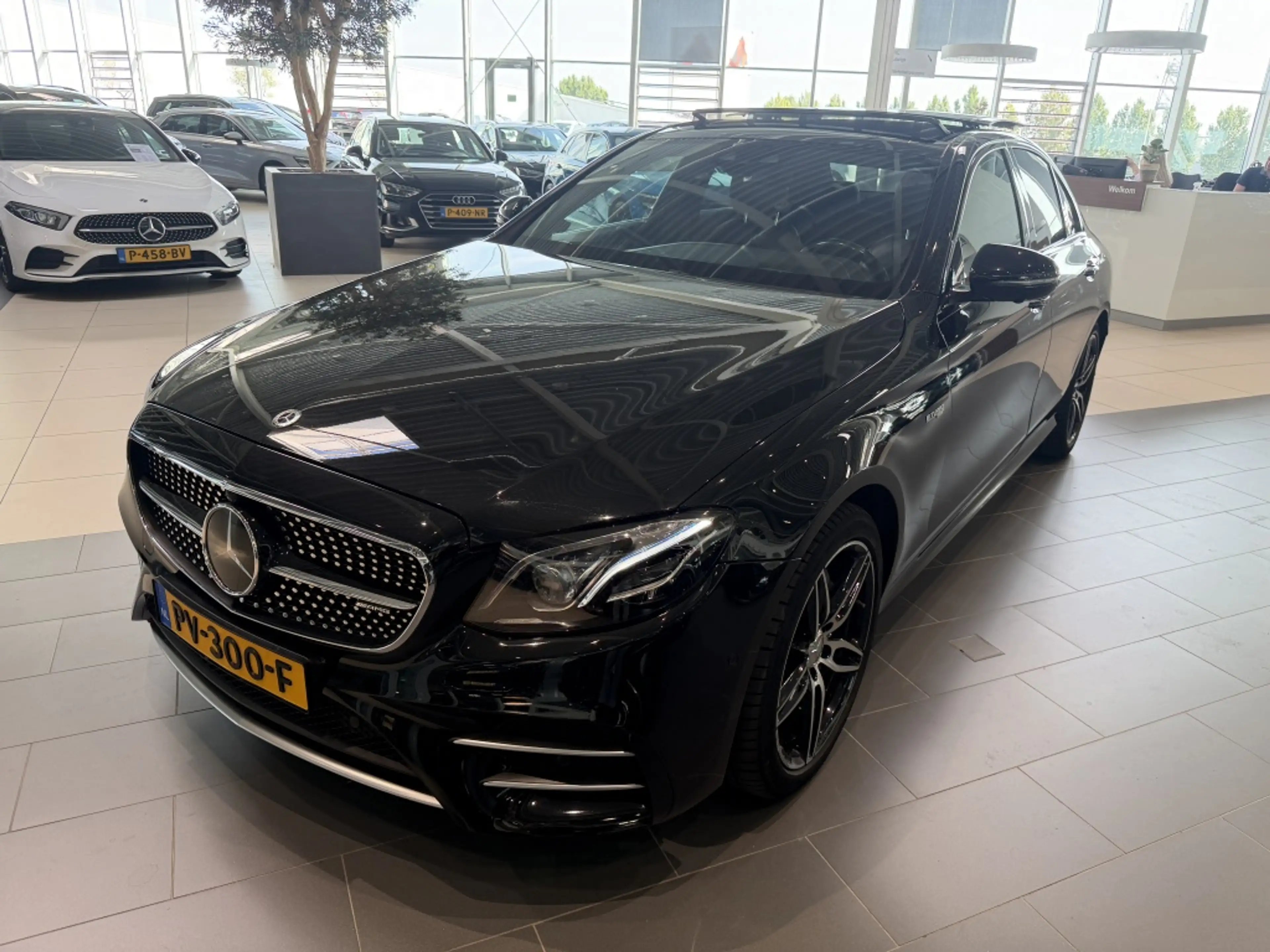 Mercedes-Benz E 43 AMG 4M. Premium — photo 5
