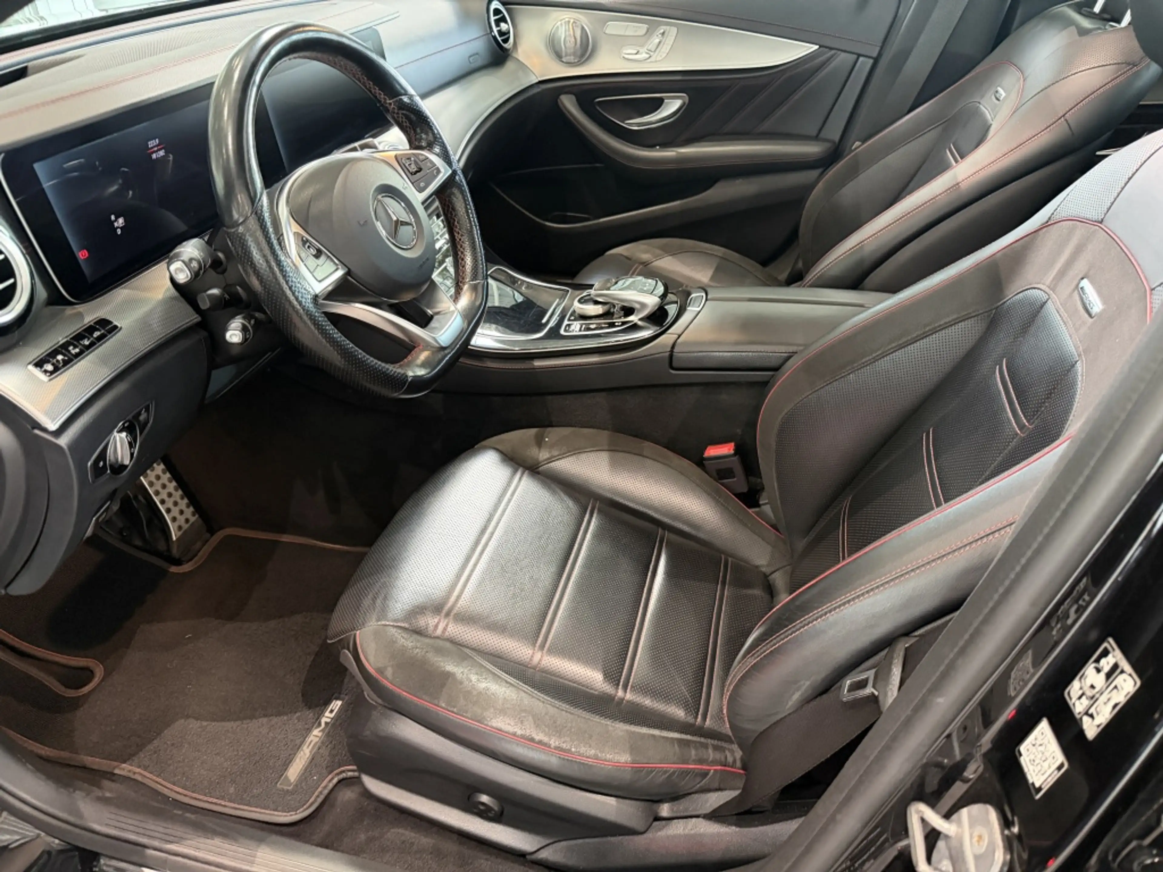 Mercedes-Benz E 43 AMG 4M. Premium — photo 10