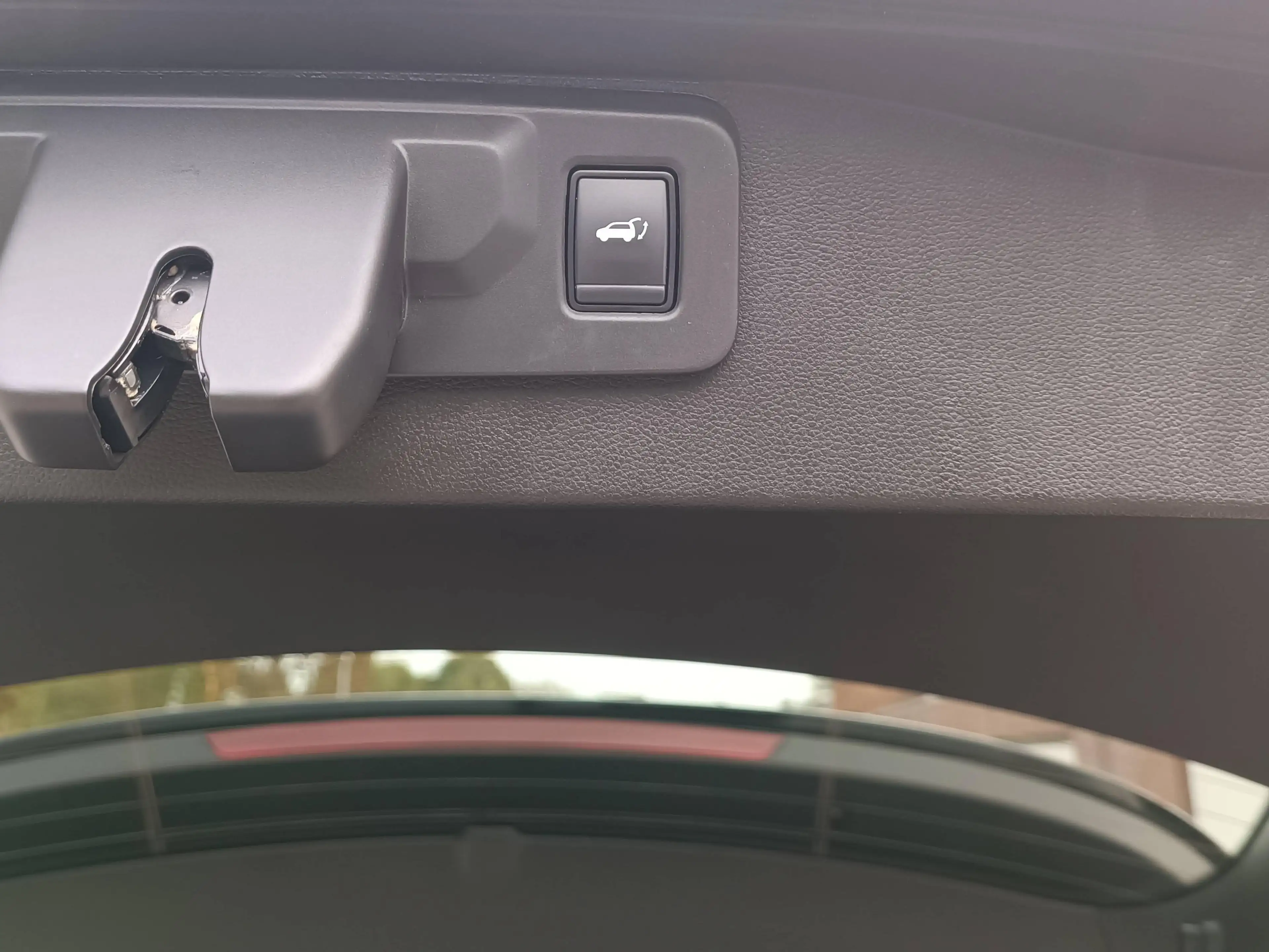 Renault Austral Austral 1.3 TCe MHEV Techno Esprit Alpine160 EDC — photo 11
