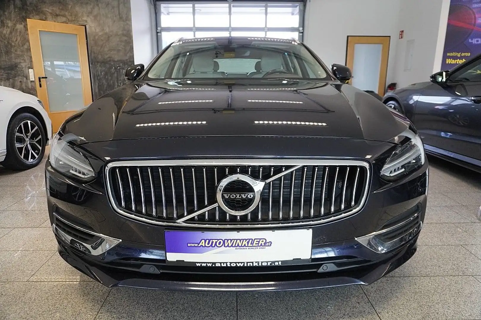 Volvo V90 T8 Twin Engine PHEV Inscription Navi/Kamera/Leder Schwarz - 2