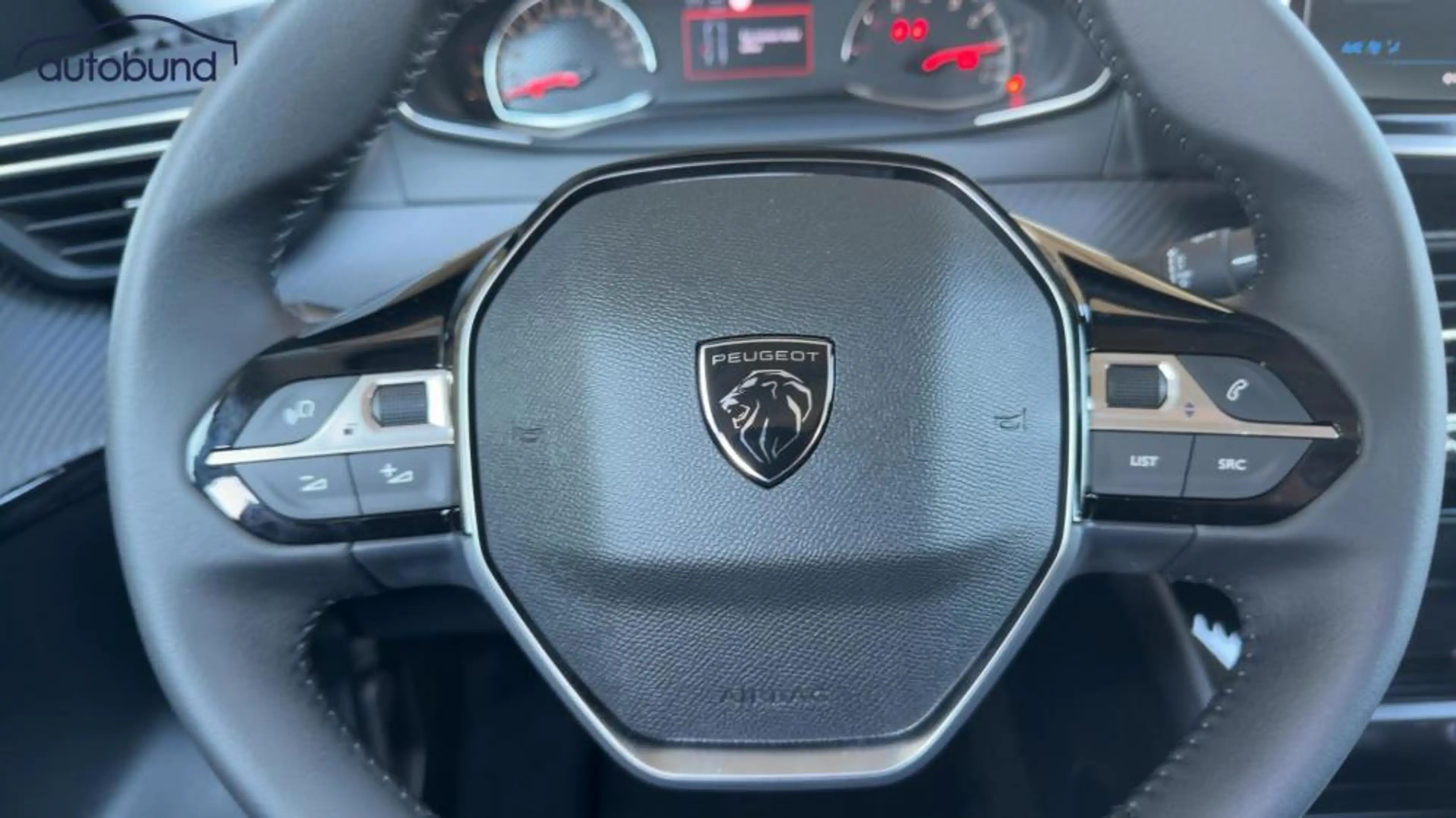 Peugeot 208 II 1,2l Turbo Style Link PDC SHA Shz — photo 11