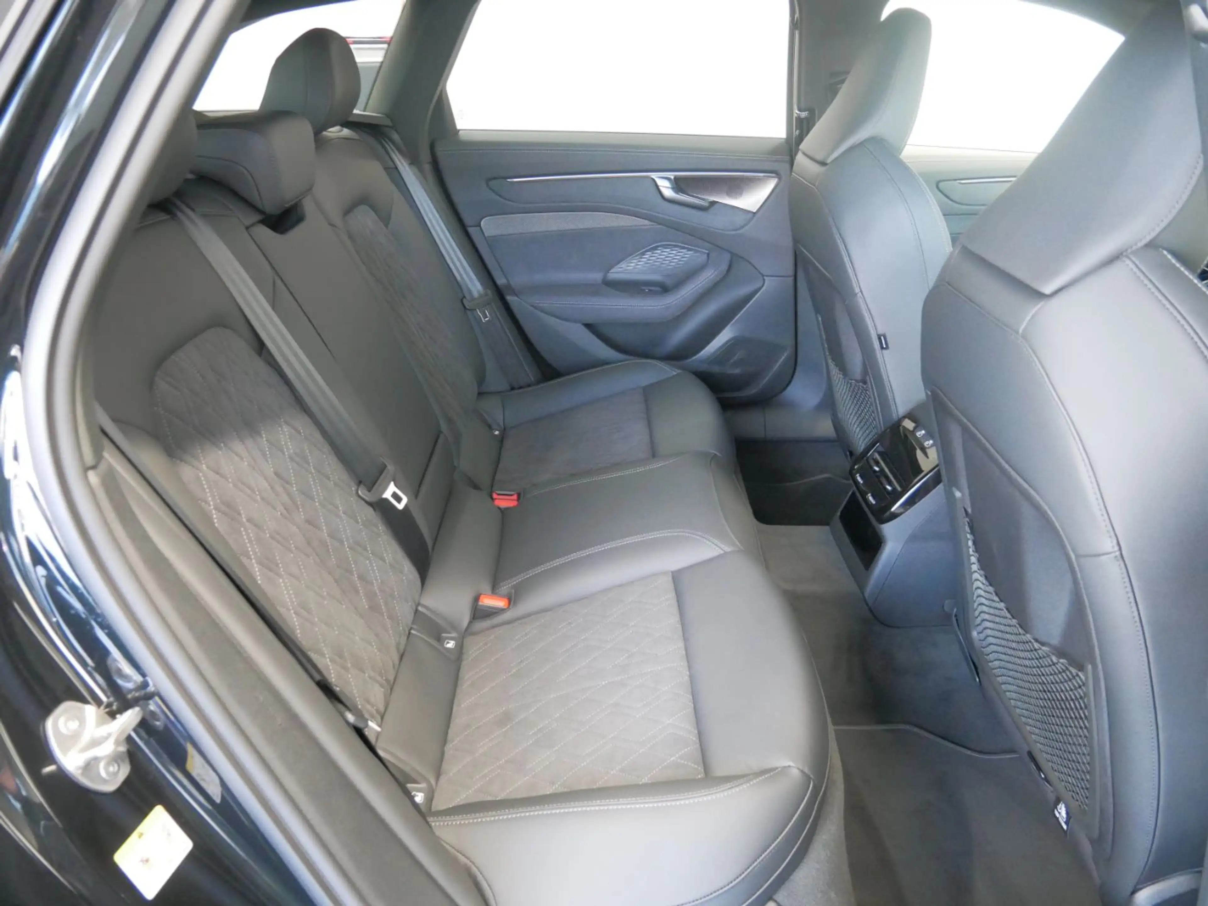 Audi A6 allroad TDI quattro 220 kW S tronic  AHK — photo 8
