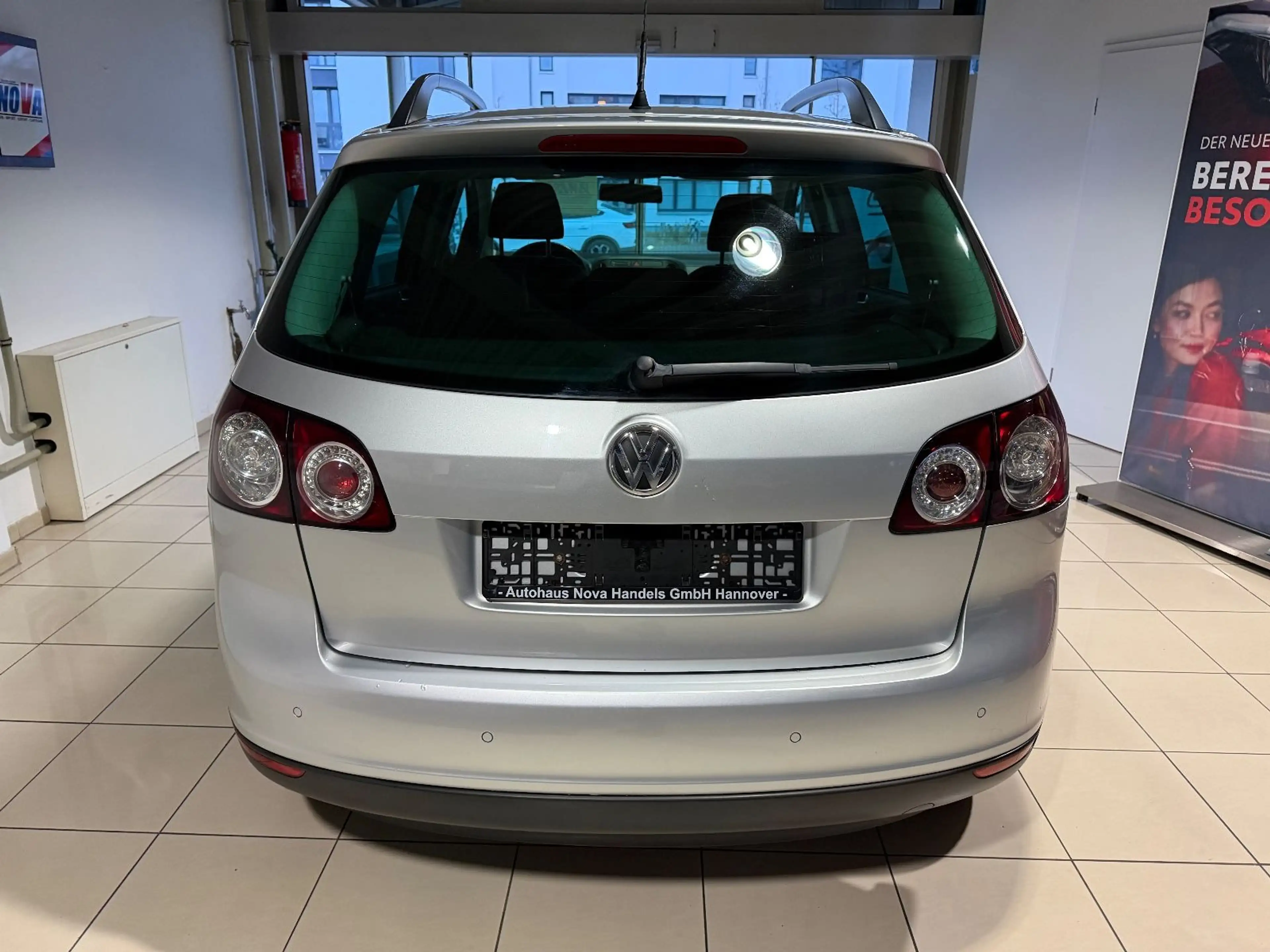 Volkswagen Golf Plus 1.4*1.HAND*TÜV NEU*SZH*S-HEFT*PDC*TOP — photo 5