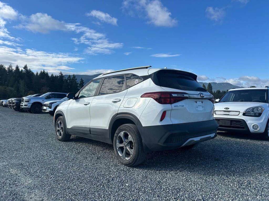 used 2021 Kia Seltos car, priced at $22,888