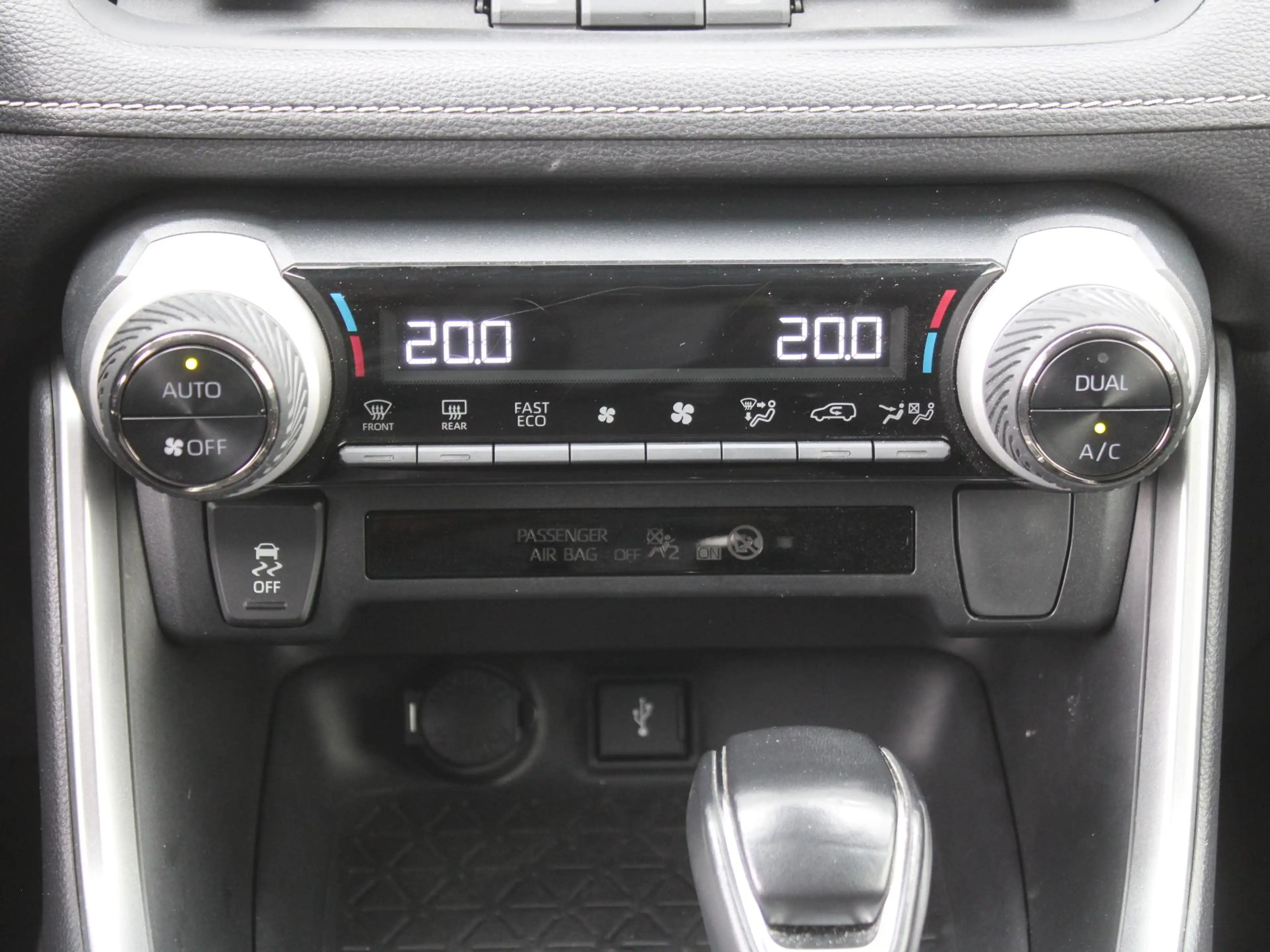 Toyota RAV 4 2.5 Hybrid AWD Dynamic | 18" LM | Trekhaak | PDC | — photo 21