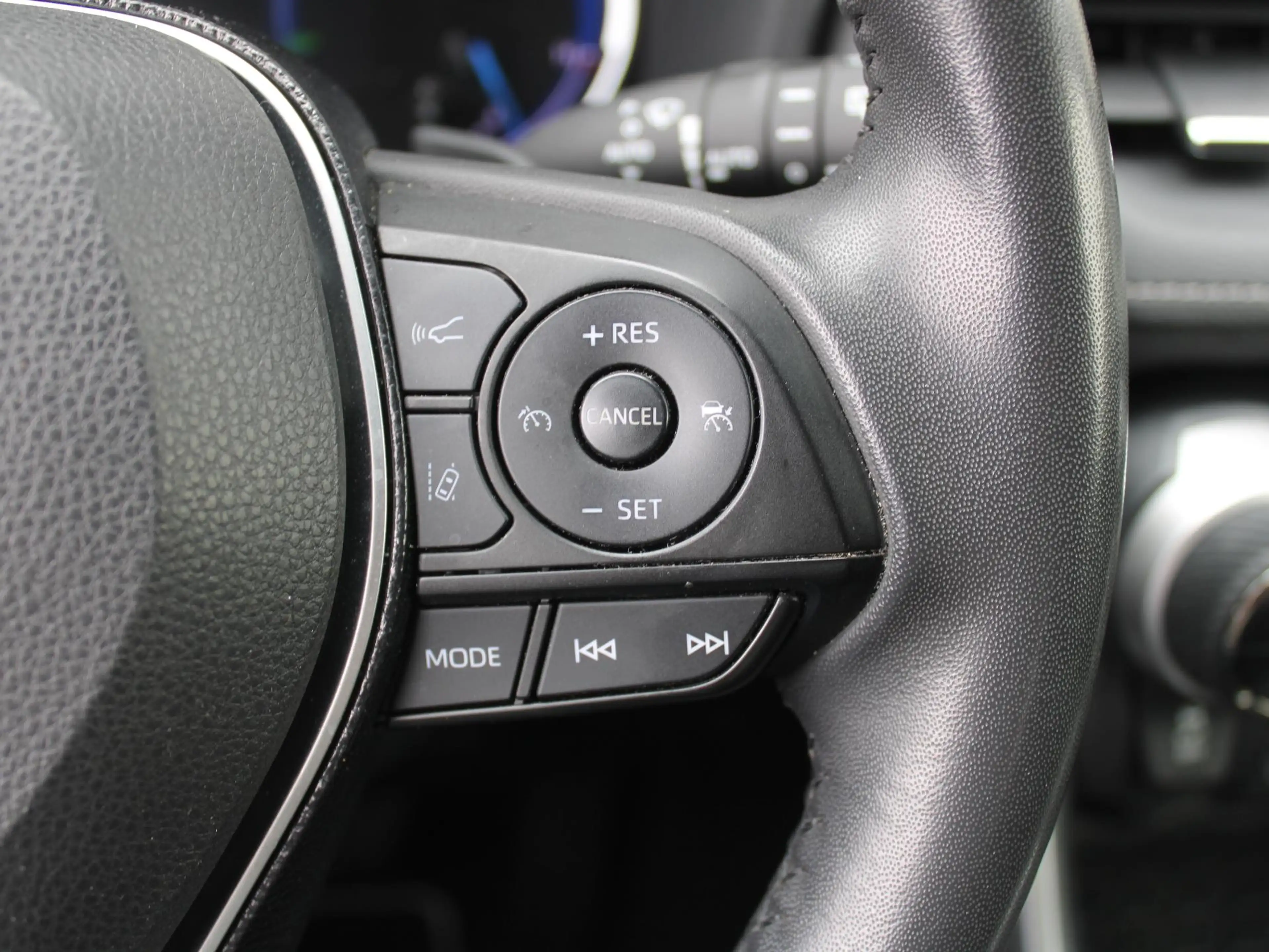 Toyota RAV 4 2.5 Hybrid AWD Dynamic | 18" LM | Trekhaak | PDC | — photo 14