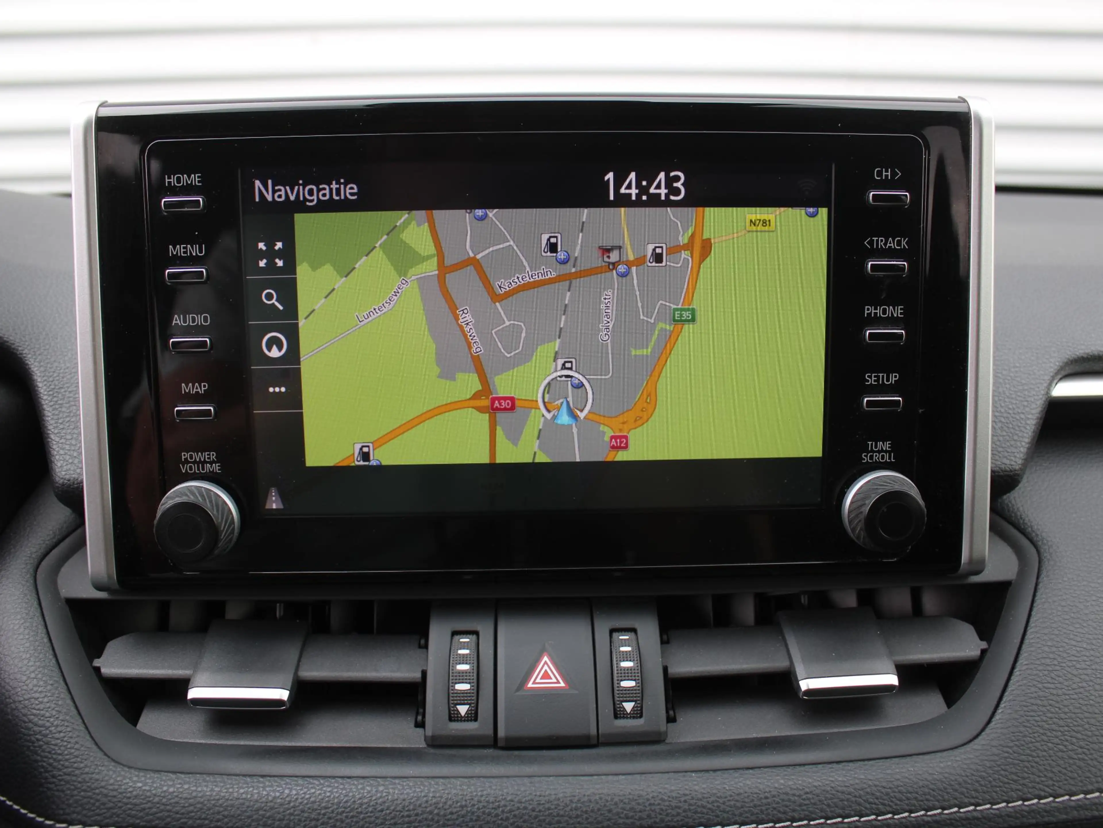 Toyota RAV 4 2.5 Hybrid AWD Dynamic | 18" LM | Trekhaak | PDC | — photo 18