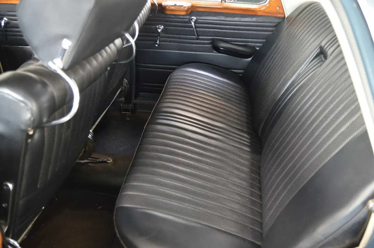Mercedes-Benz 220A Ponton Verdeck, foto 11