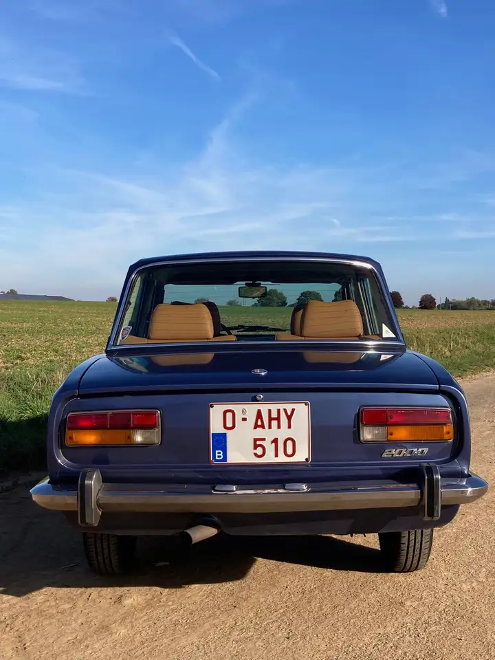 Alfa Romeo Giulia Berlina 2000, foto 7
