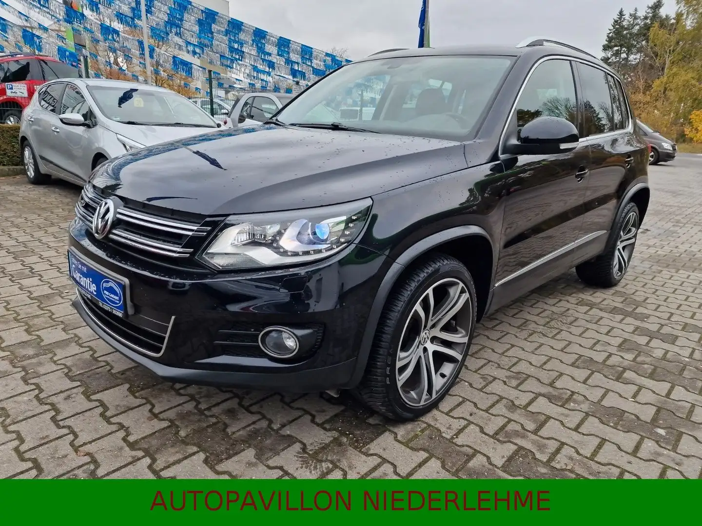 Volkswagen Tiguan *R-Line*Klima*BI-Xenon*Alu*Allwetter*Kamer Schwarz - 2