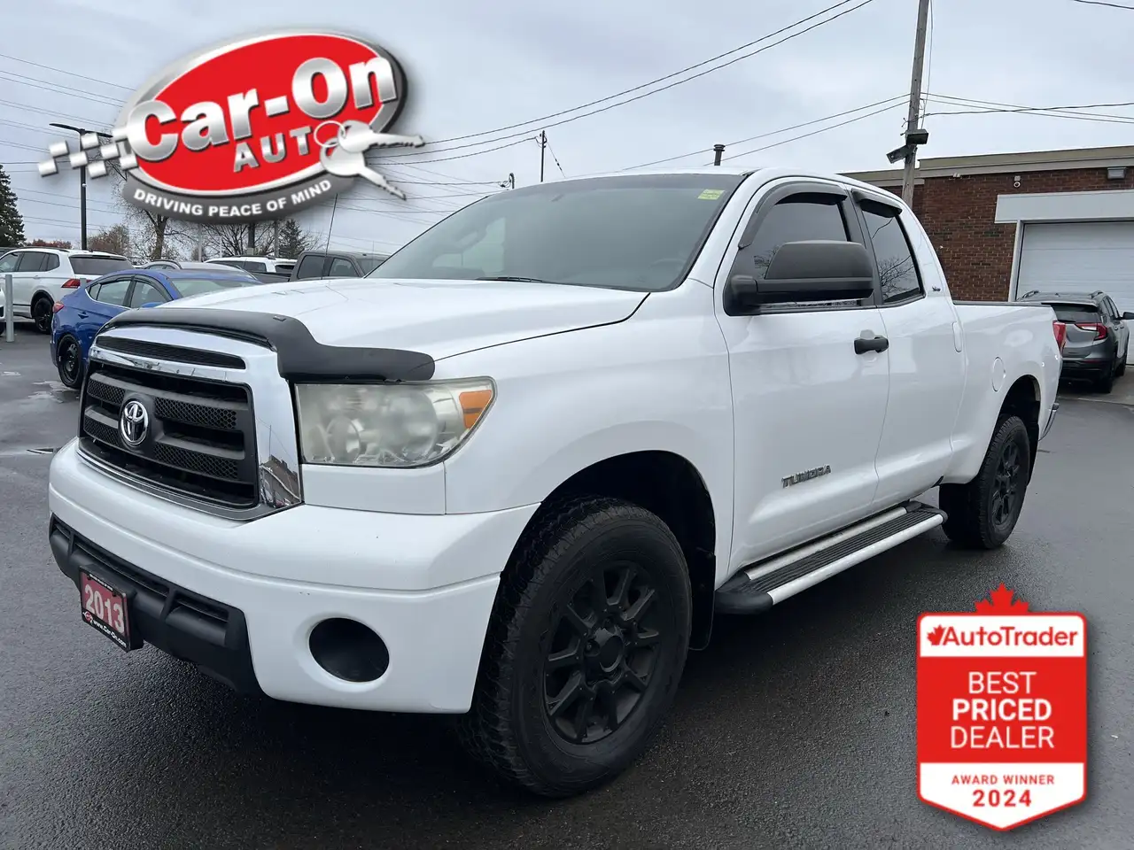 Toyota Tundra снимка Toyota Tundra