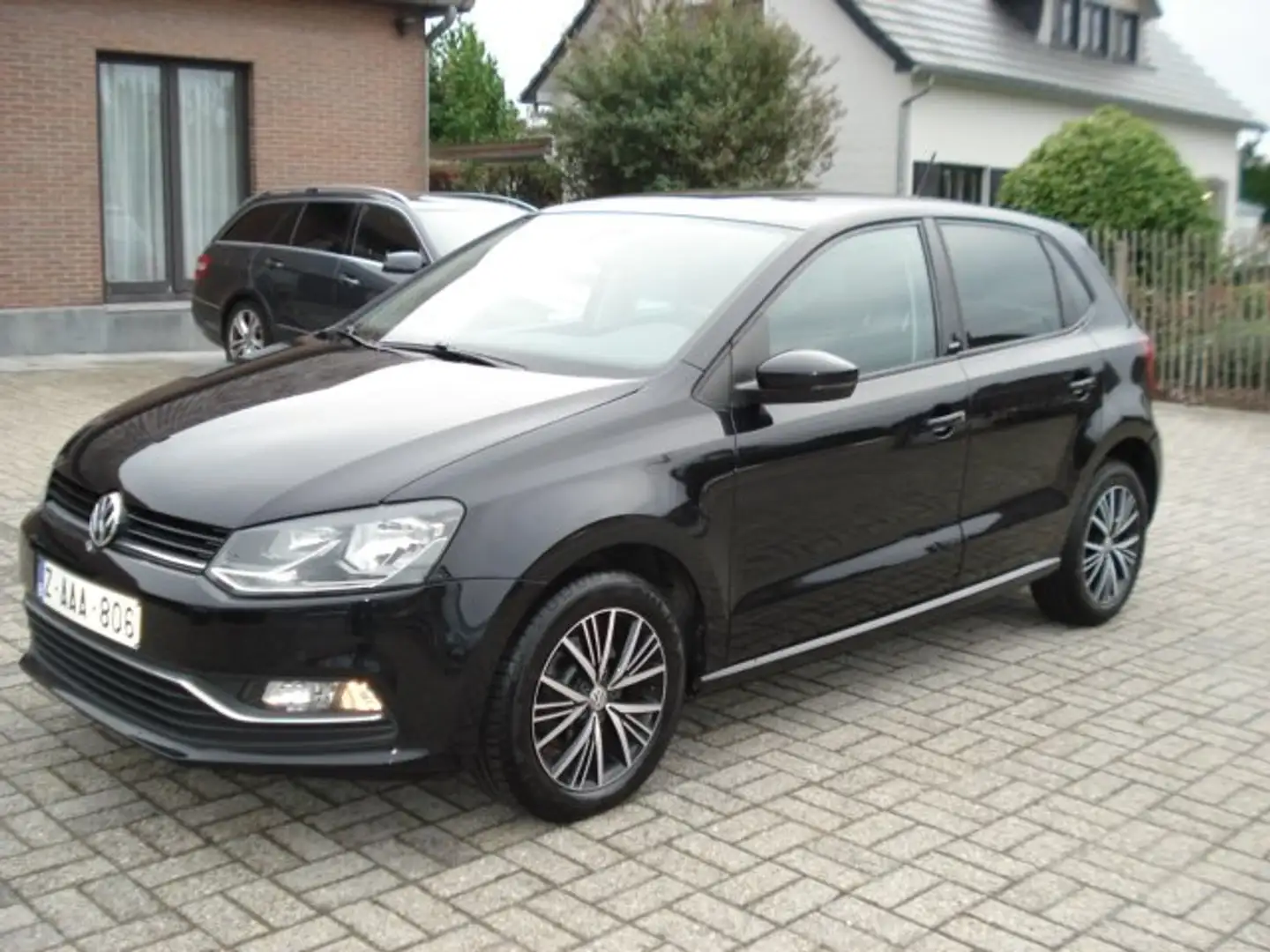 Volkswagen Polo polo 1.2 tsi alstar verw zetels verd ruiten alus Noir - 1