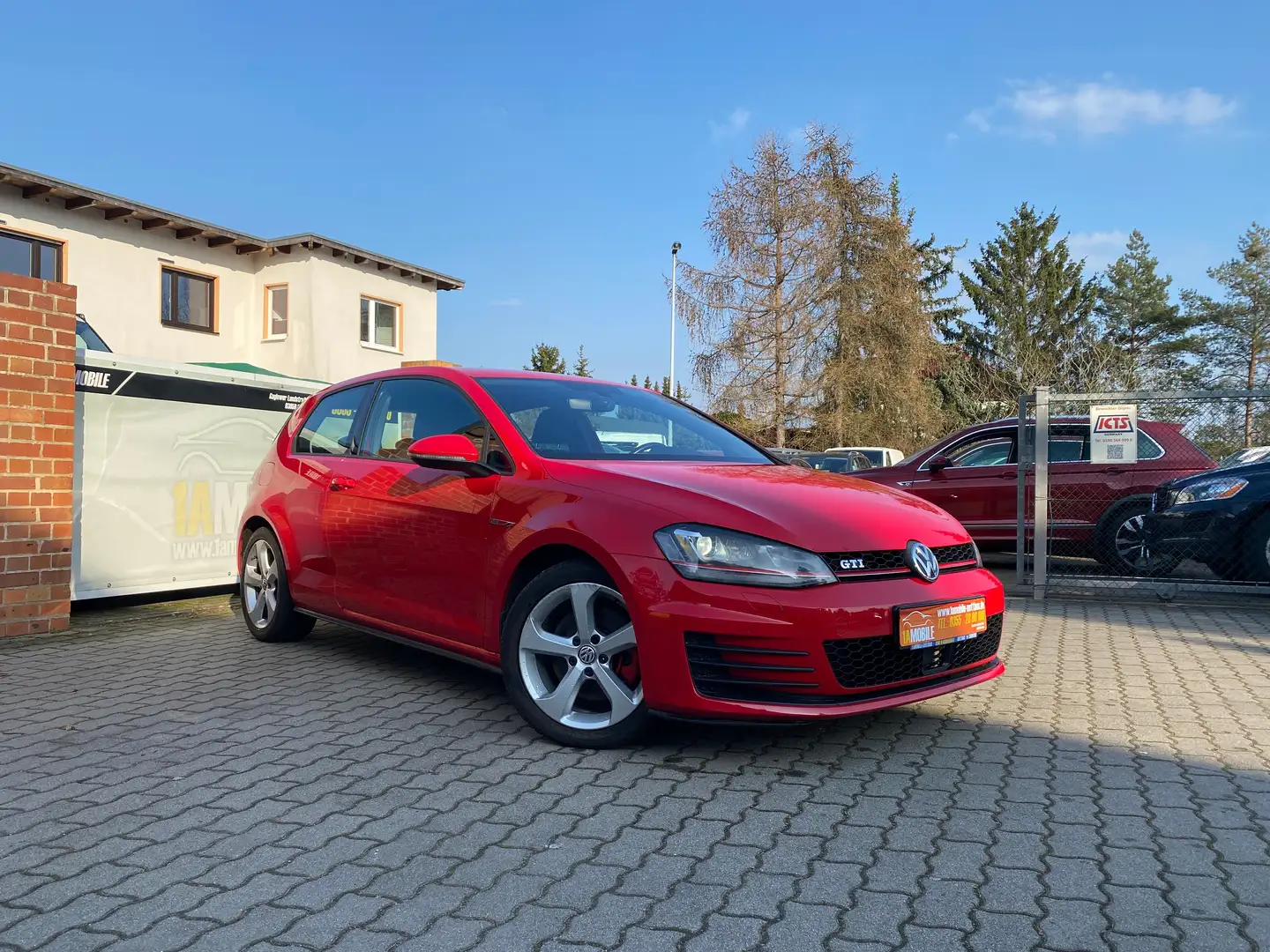 Volkswagen Golf GTI GTI - AHK - Sitzheizung - Automatik !!! Rot - 1