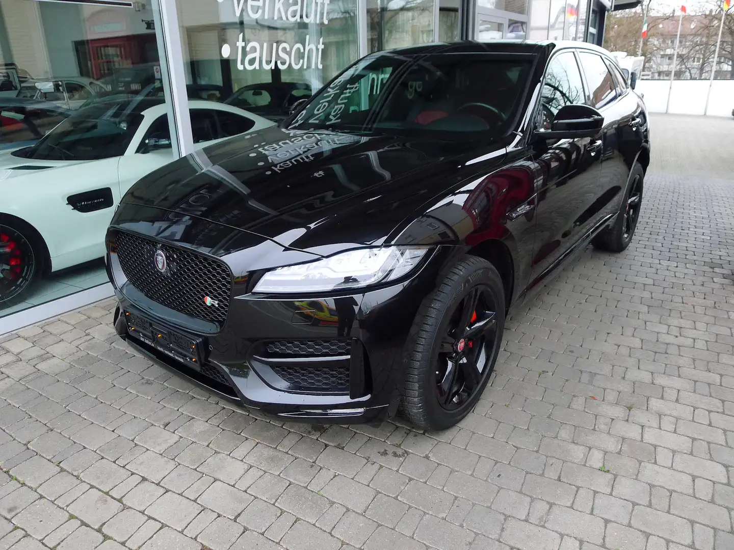Jaguar F-Pace 300 AWD R Dynamic Voll/Voll/perfekt!! Schwarz - 2