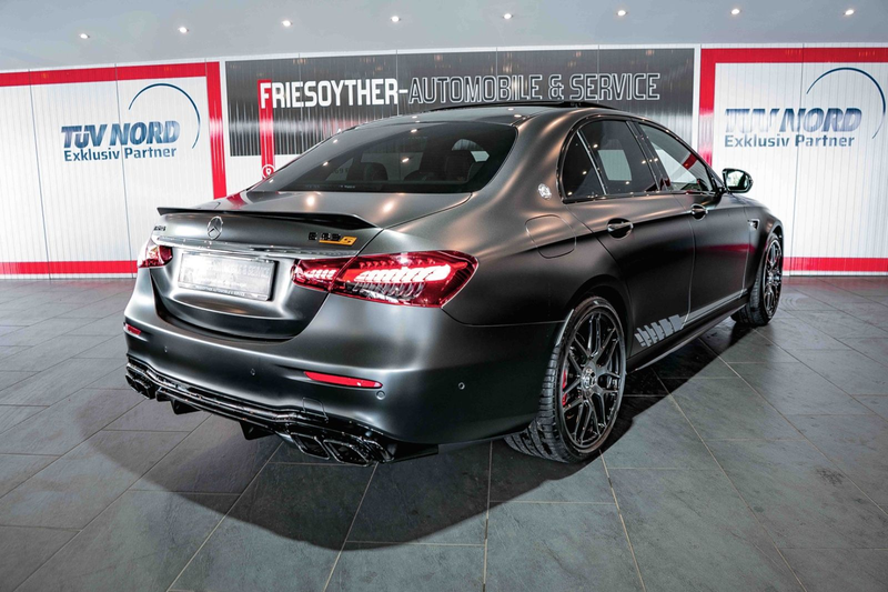 Mercedes-Benz E 63 AMG S Sondermodell Final Edition 1 of 999 — photo 12