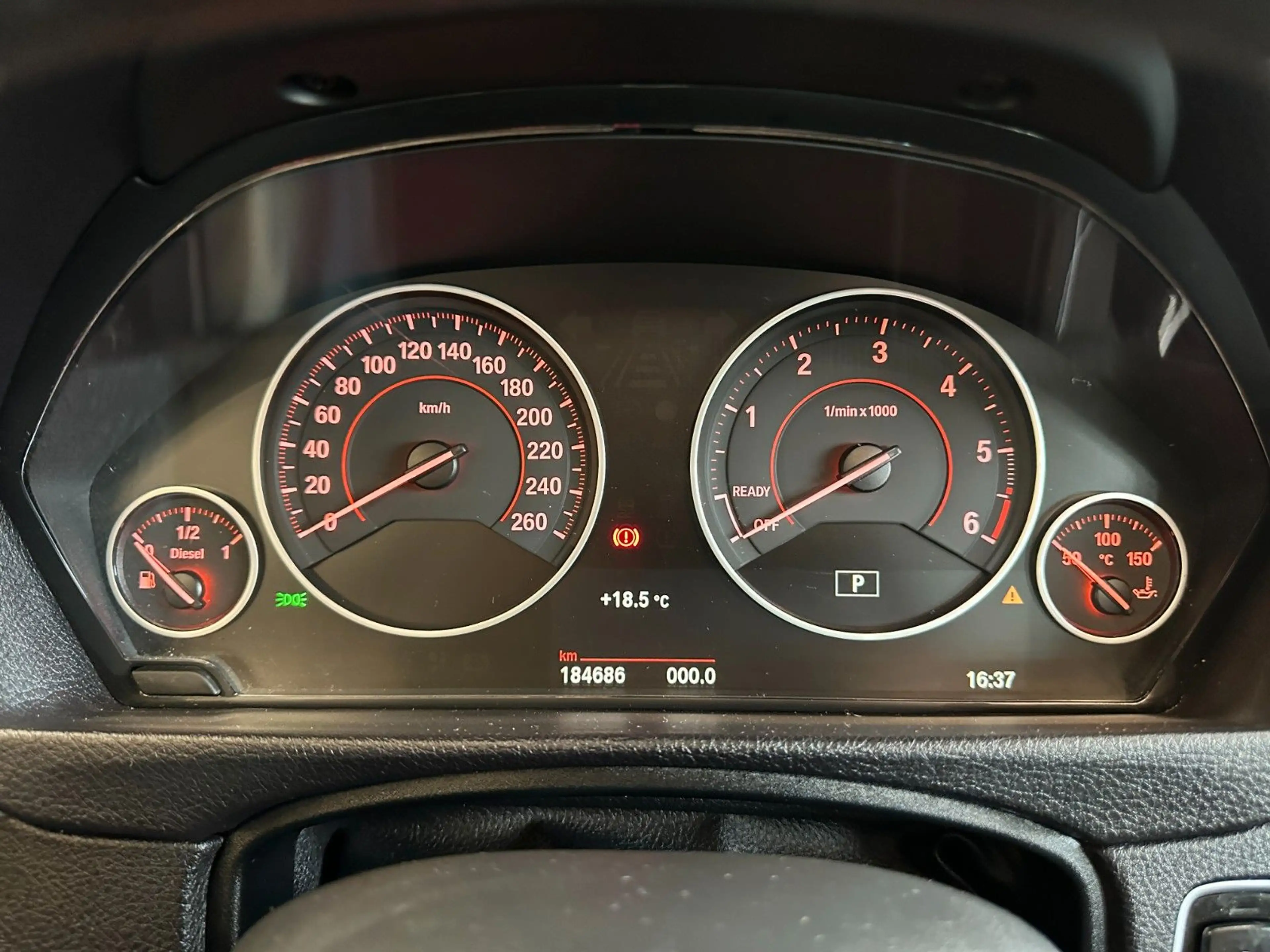 BMW 325 *KEYLESS*PANO*1.HAND*TÜV02/28*2-ZONEN*ACC*PDC — photo 14