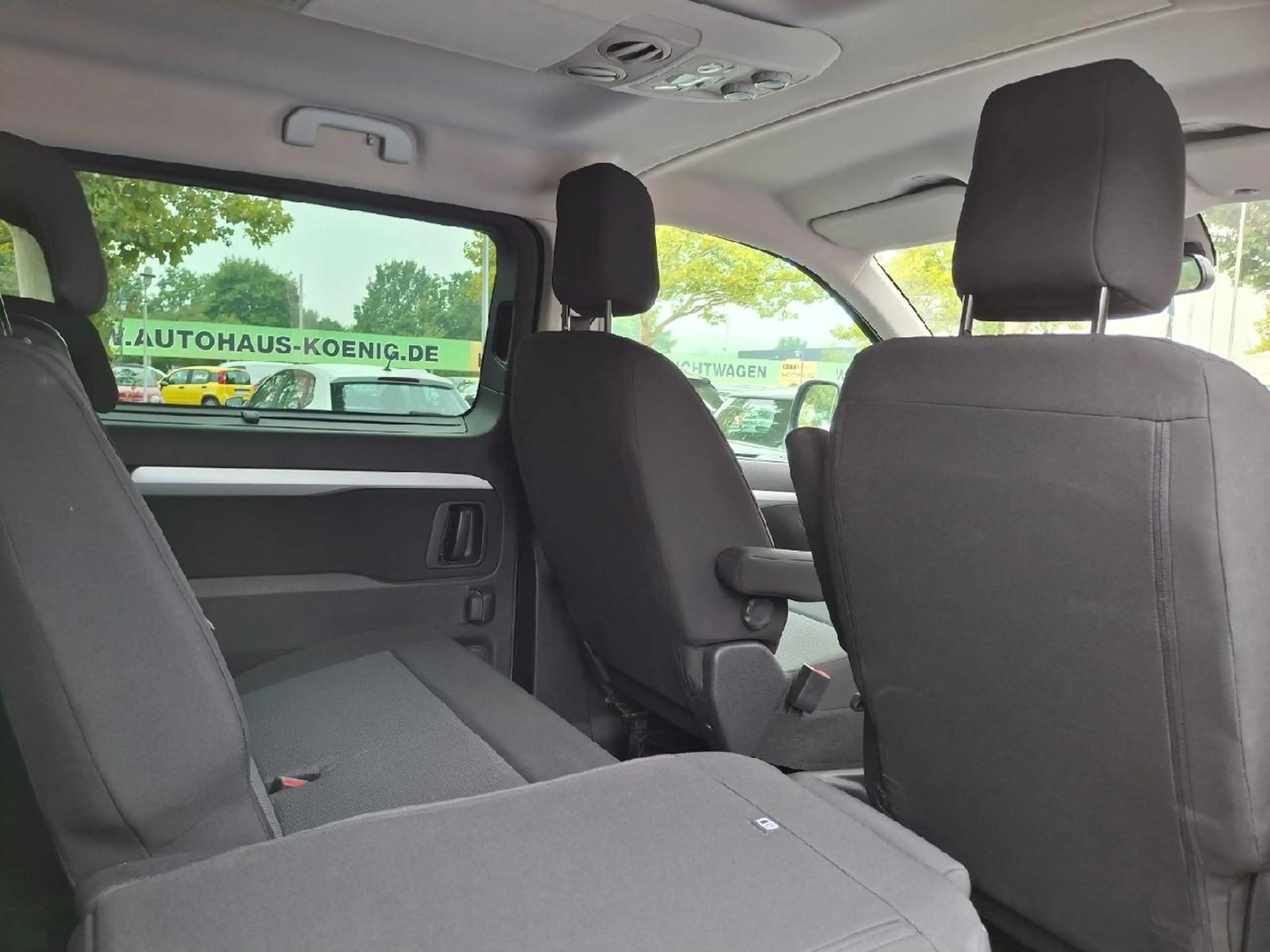 Peugeot Traveller Business L3 — photo 10
