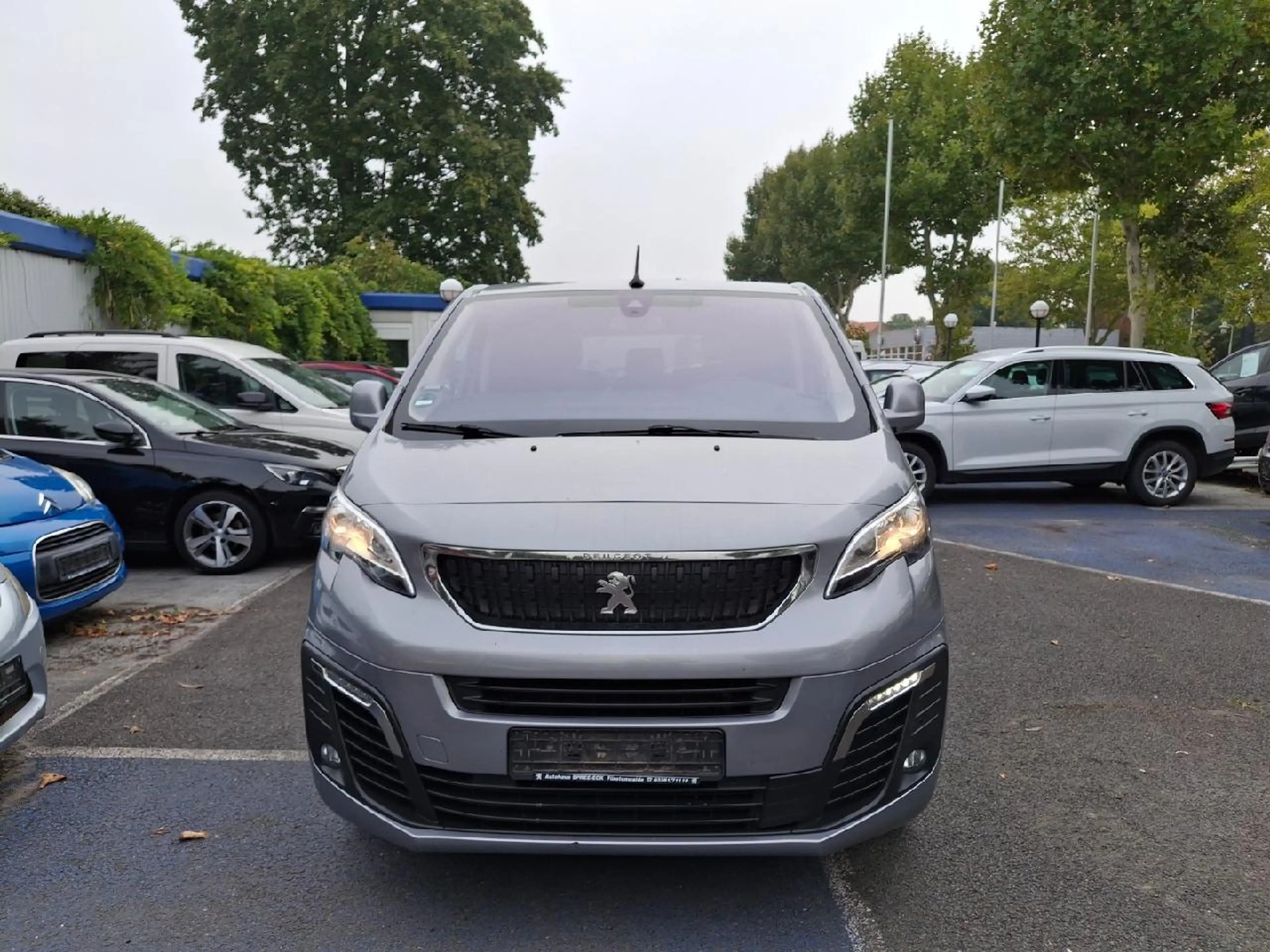 Peugeot Traveller Business L3 — photo 3