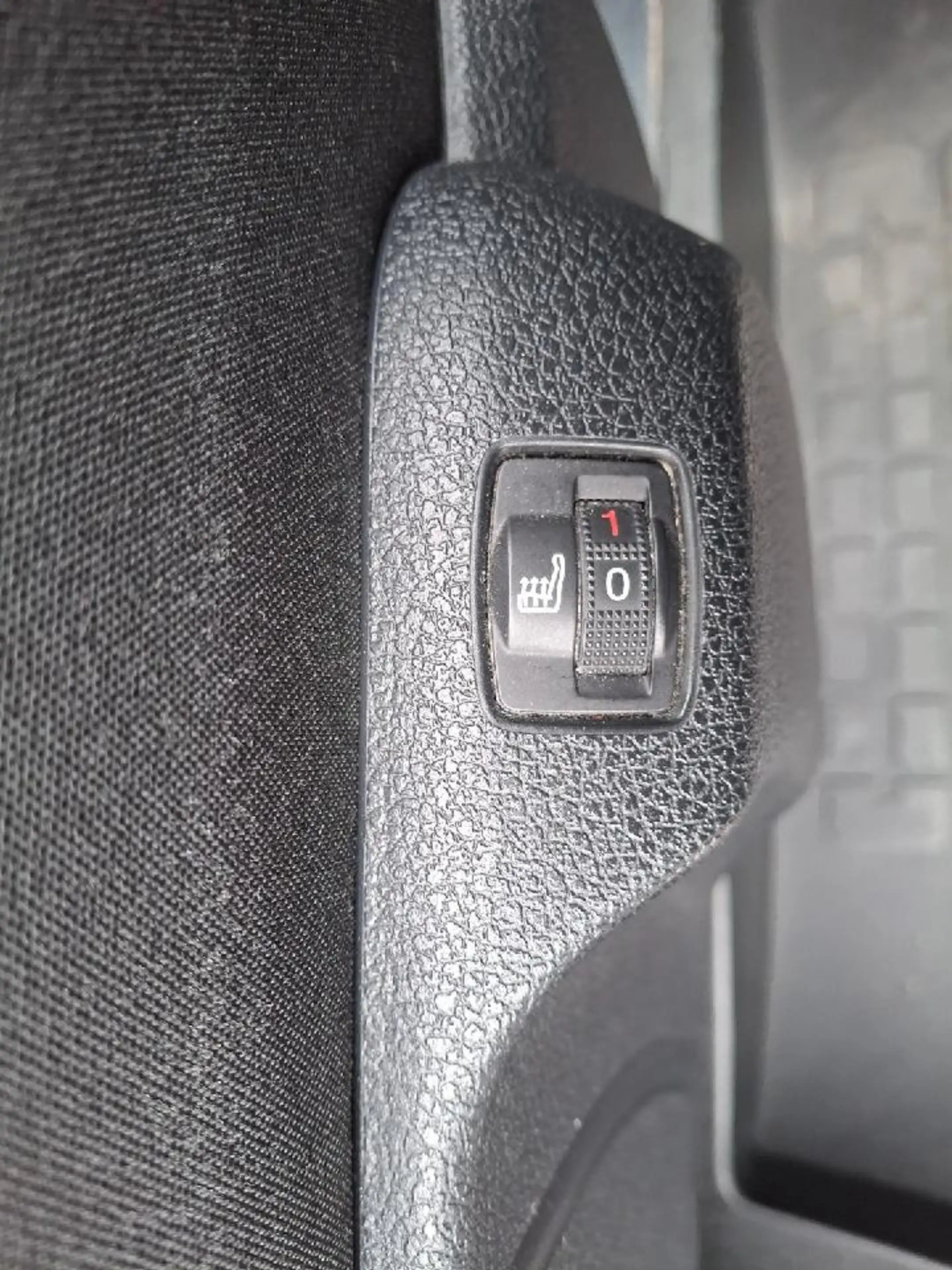 Peugeot Traveller Business L3 — photo 11