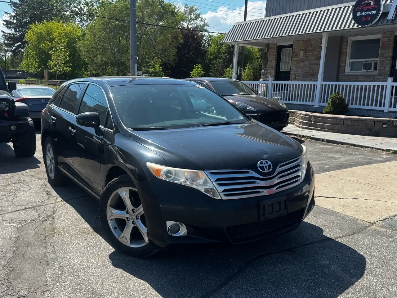 Toyota Venza photo Toyota Venza