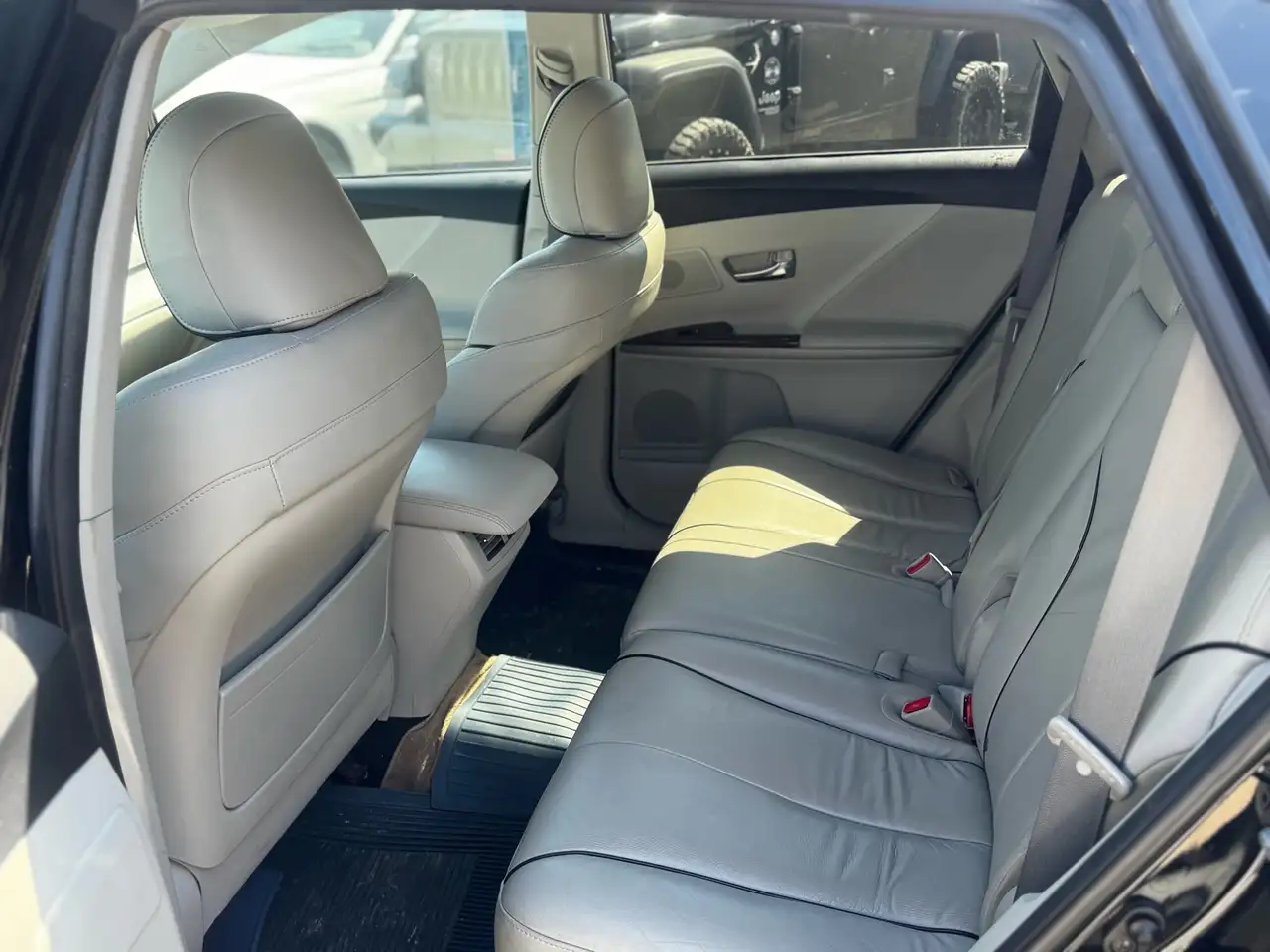 Toyota Venza photo Toyota Venza
