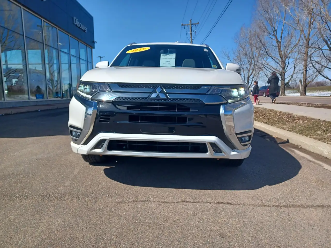 Mitsubishi Outlander снимка Mitsubishi Outlander