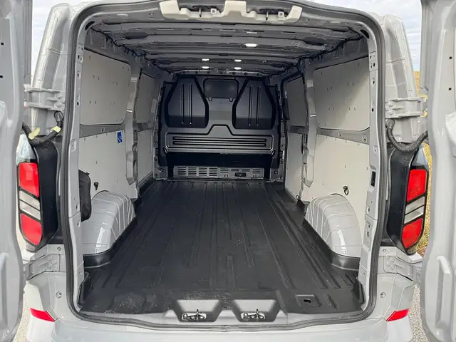 Ford Transit Custom Kombi 2,0 EcoBlue L2H1 320 FWD Limited Aut. Ansicht 15