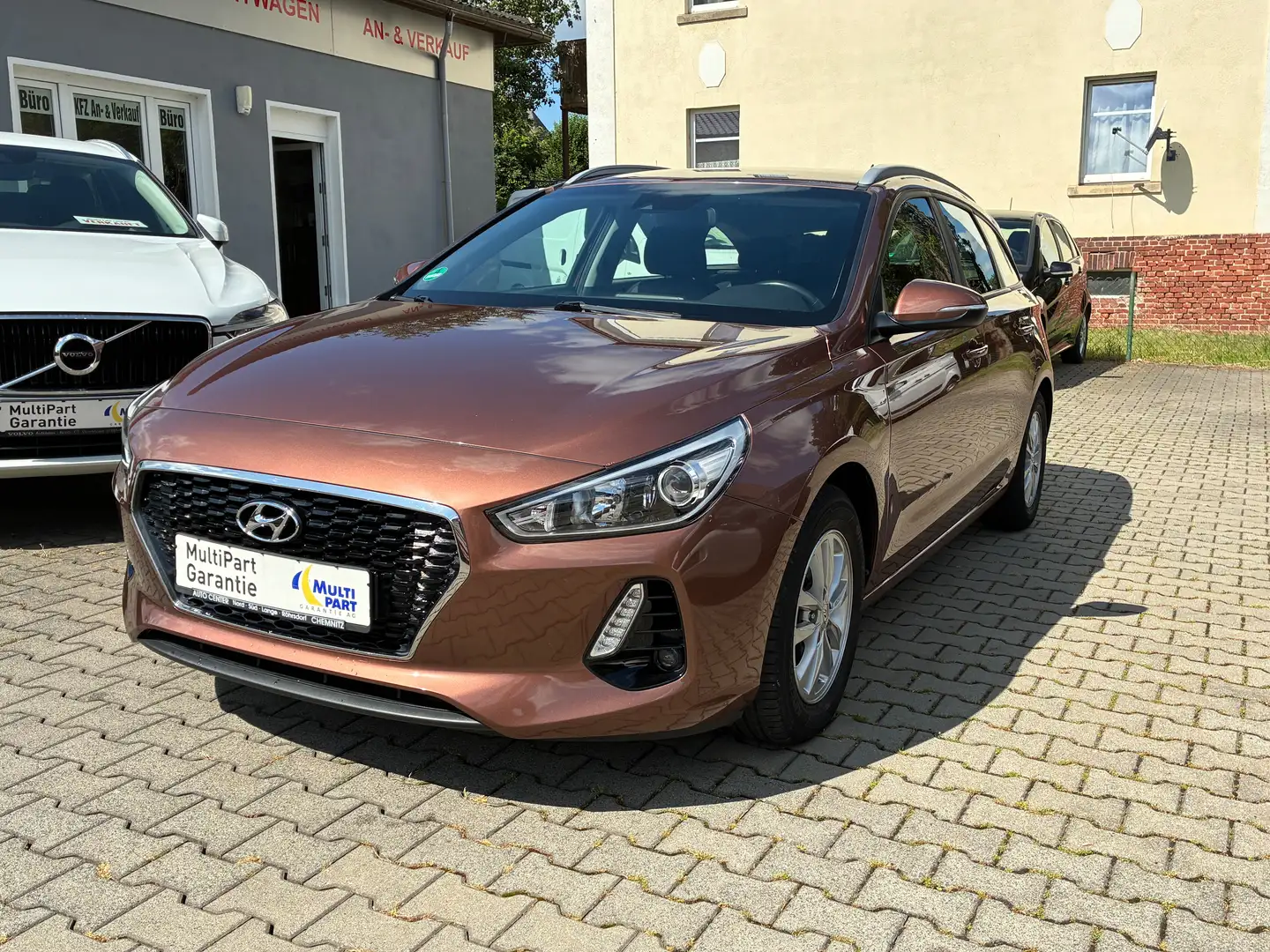 Hyundai i30 Pure / org. 64000 km Braun - 1