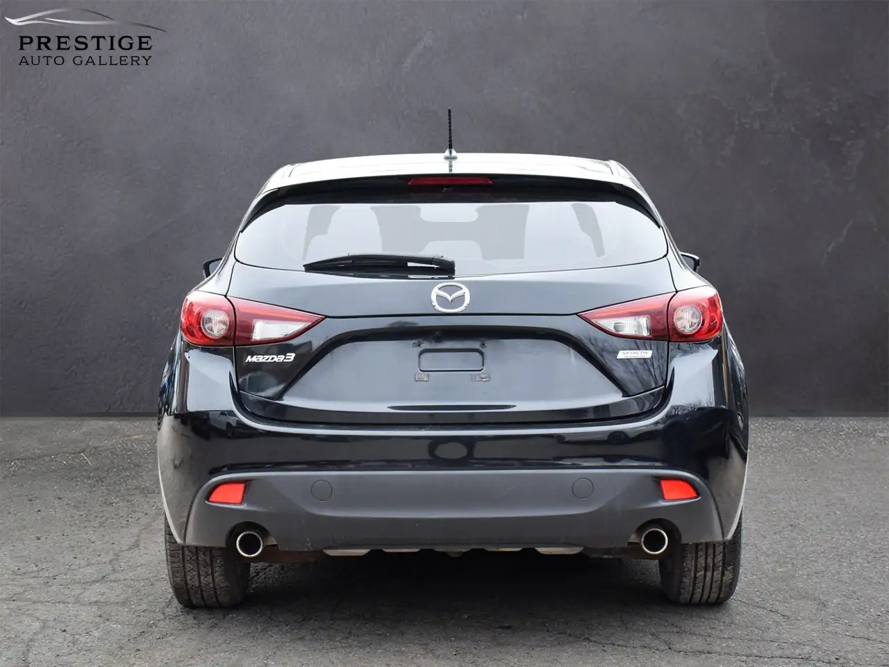 Mazda 3 снимка Mazda 3