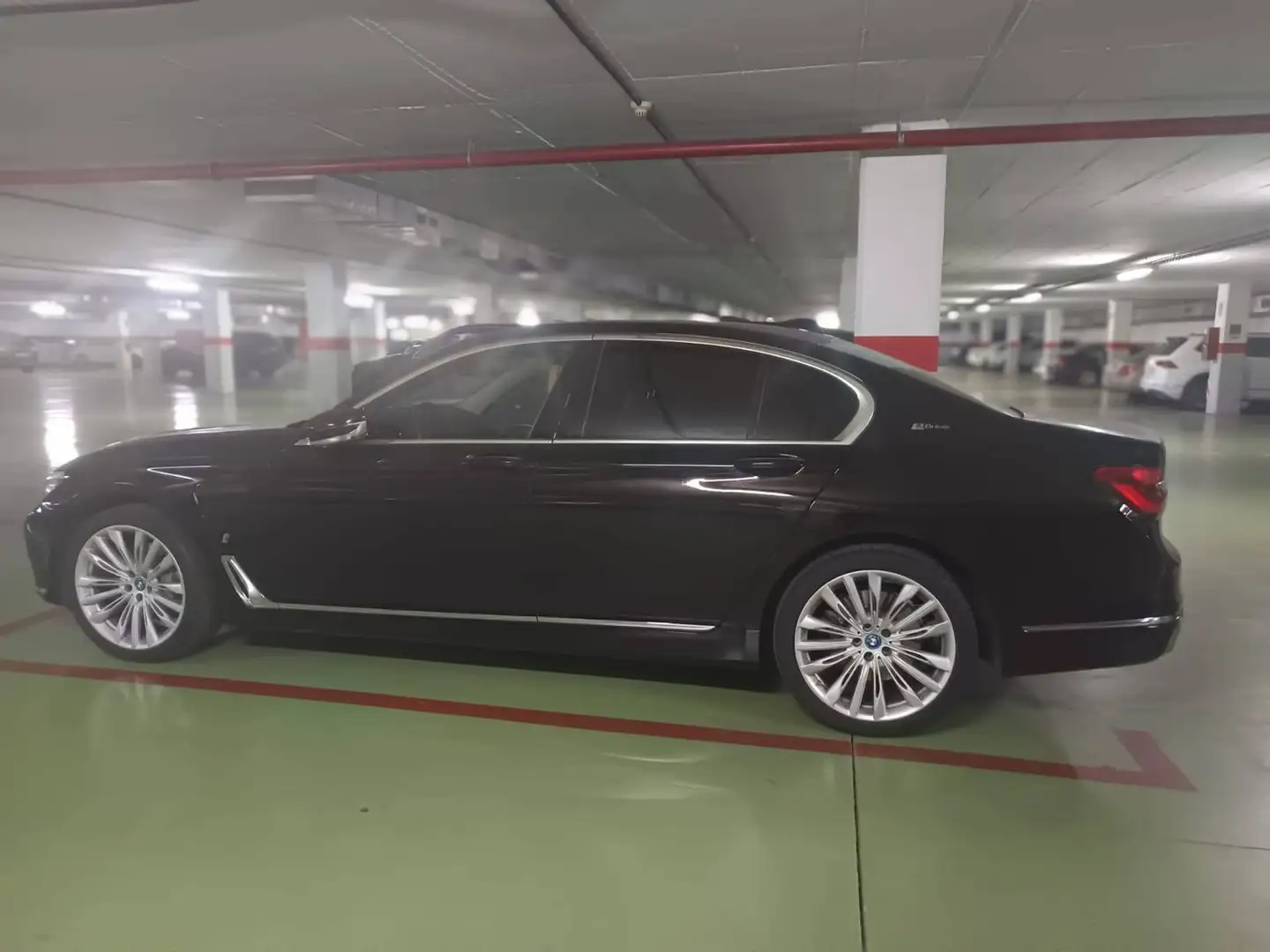 BMW 740 740e iPerformance iPerformance Negro - 2