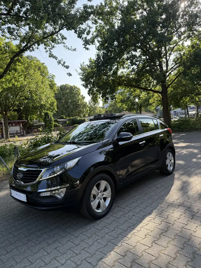 Kia Sportage 2.0 CRDi 4WD, Pano - 1