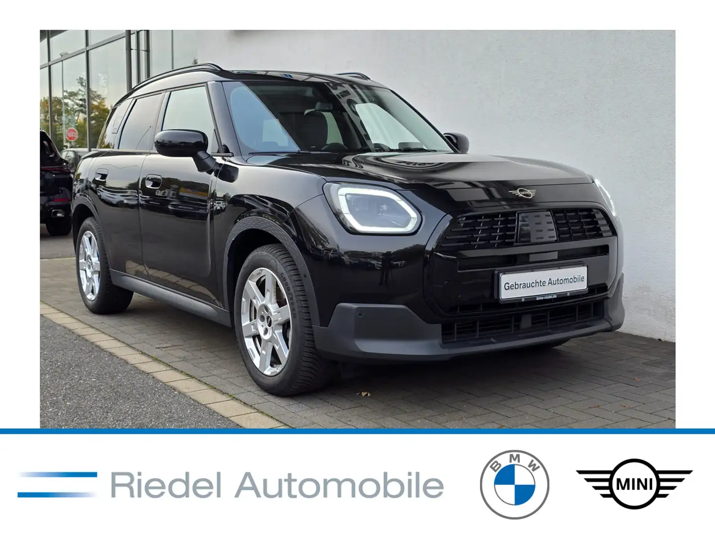 MINI Cooper SE Countryman Cooper D Countryman Classic Trim Pano Head-Up Schwarz - 1