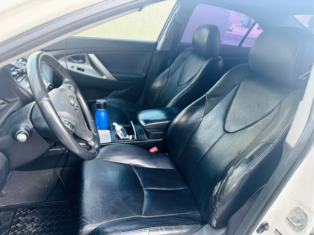 Toyota Camry снимка Toyota Camry