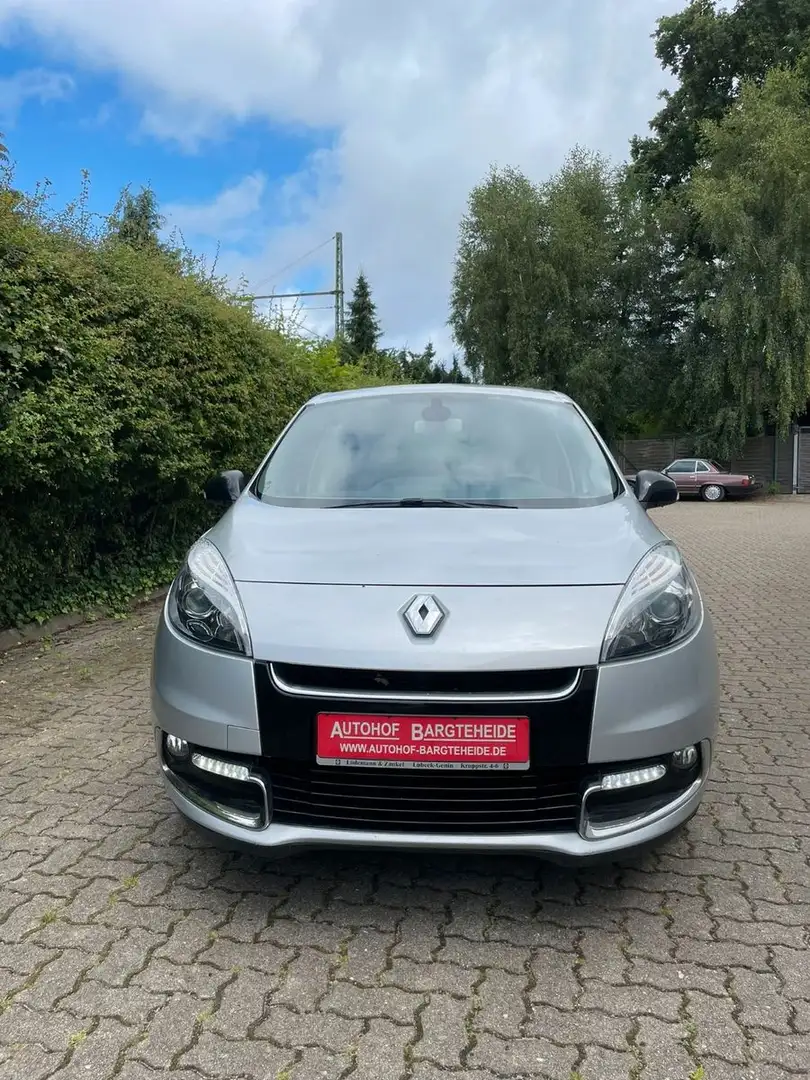 Renault Scenic III BOSE Edition Plateado - 2