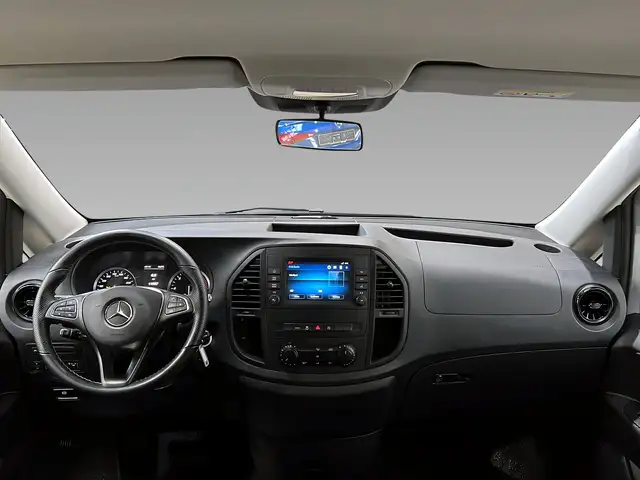 Mercedes-Benz Vito view 11