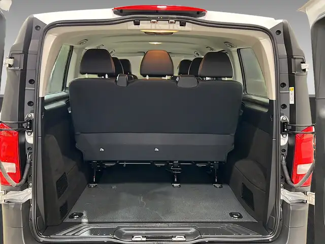 Mercedes-Benz Vito view 8