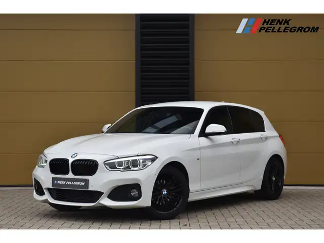 BMW 118 1-serie 118i Executive * M-Pakket * LED * M-onders