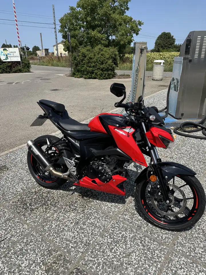 Suzuki GSX-S 125
