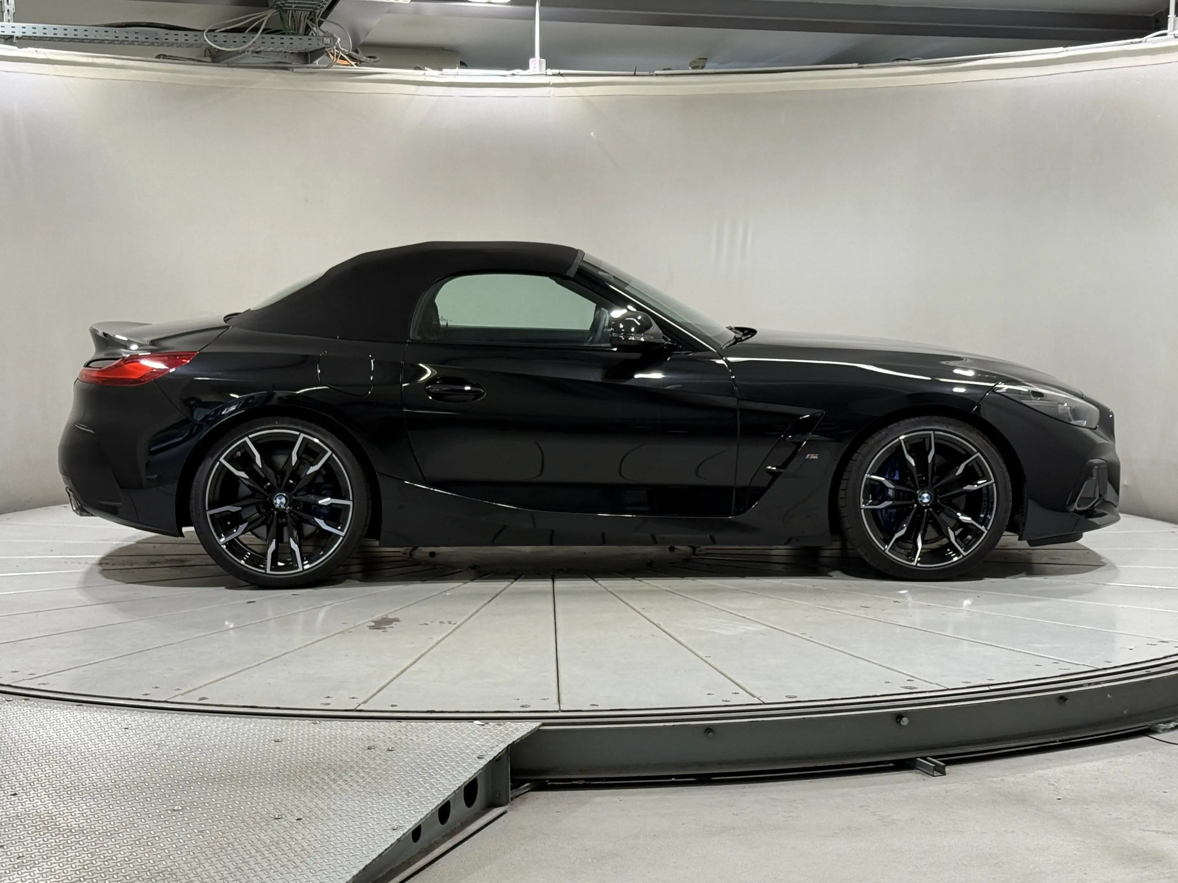BMW Z4 M40i ACC RFK HUD HK Memory ALED DA PA — photo 10