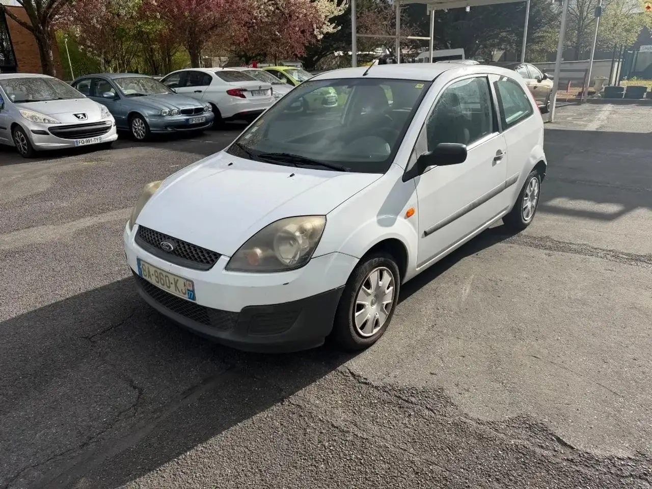 Ford Fiesta 1.4 TDCI 70 AMBIENTE
