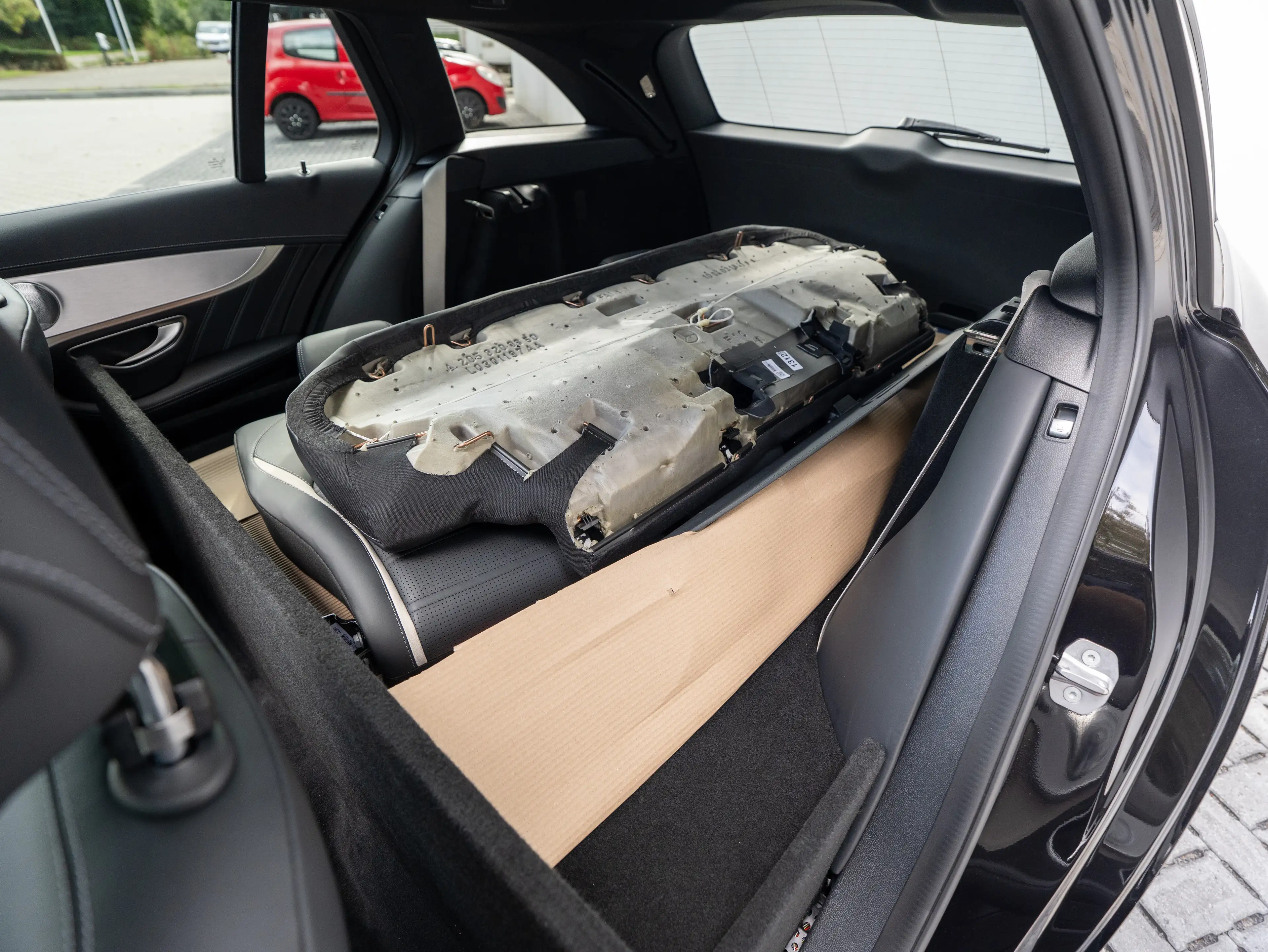 Mercedes-Benz C 63 AMG C 63 AMG S -LICHTE VRACHT/PANO/BURMESTER/HEAD-UP/KEYLESS/360 CAMERA — photo 15